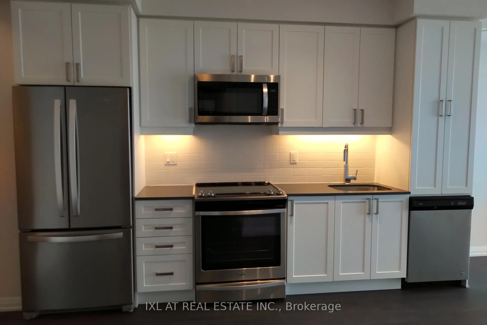 Photo 2 of Unit 2818, 7895 Jane St, Vaughan, Vaughan Corporate Centre — HOMEH