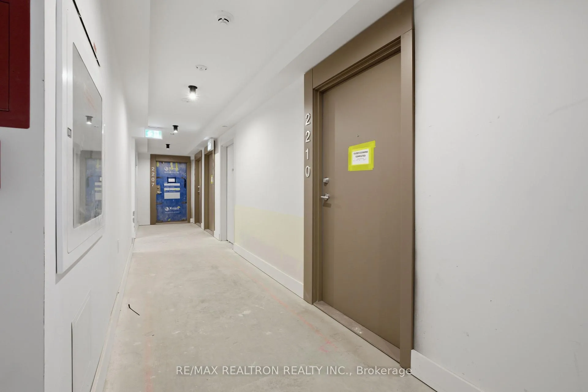 Photo 3 of Unit 2210, 1010 Sandy Beach Rd, Pickering, Bay Ridges — HOMEH