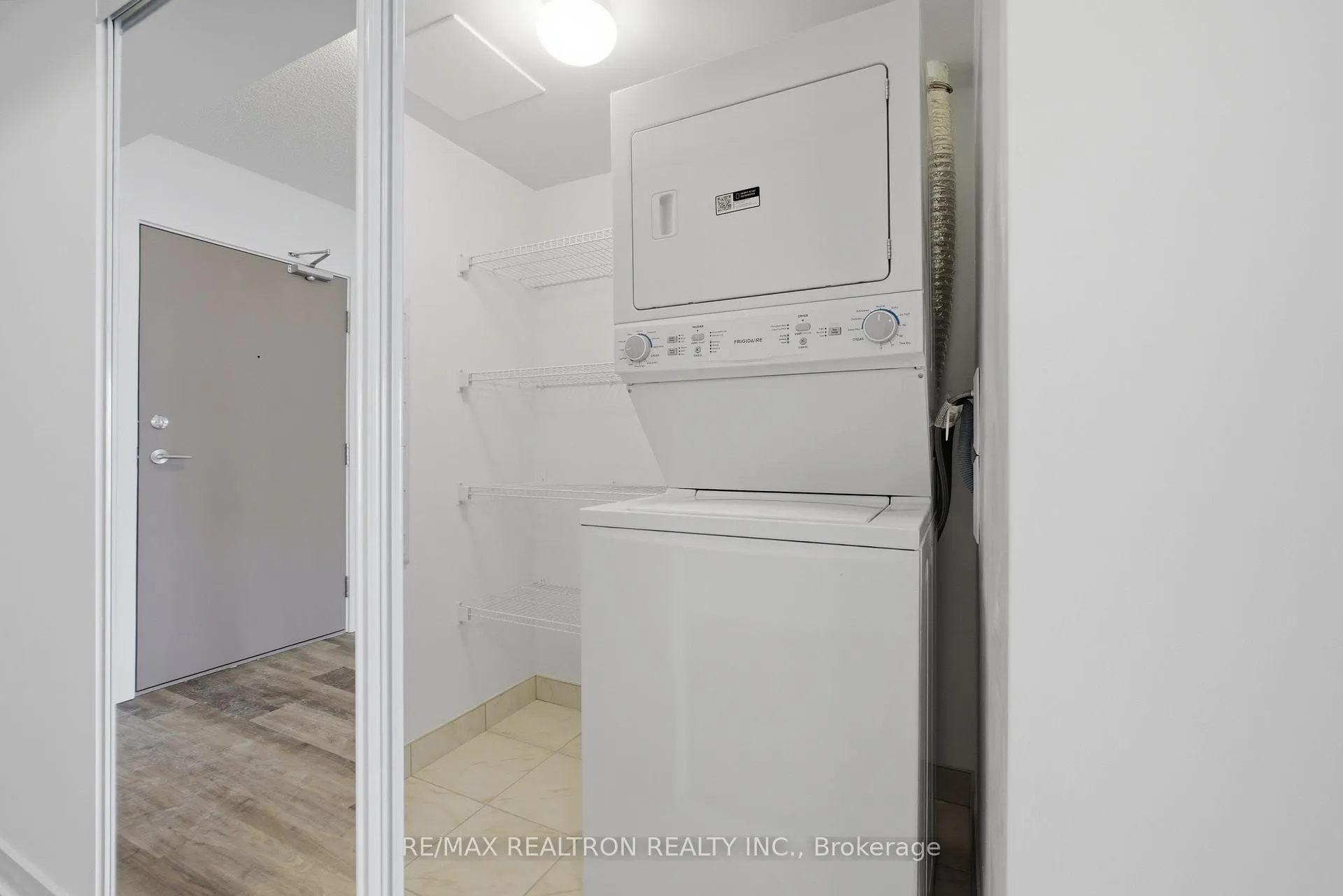 Photo 7 of Unit 2210, 1010 Sandy Beach Rd, Pickering, Bay Ridges — HOMEH