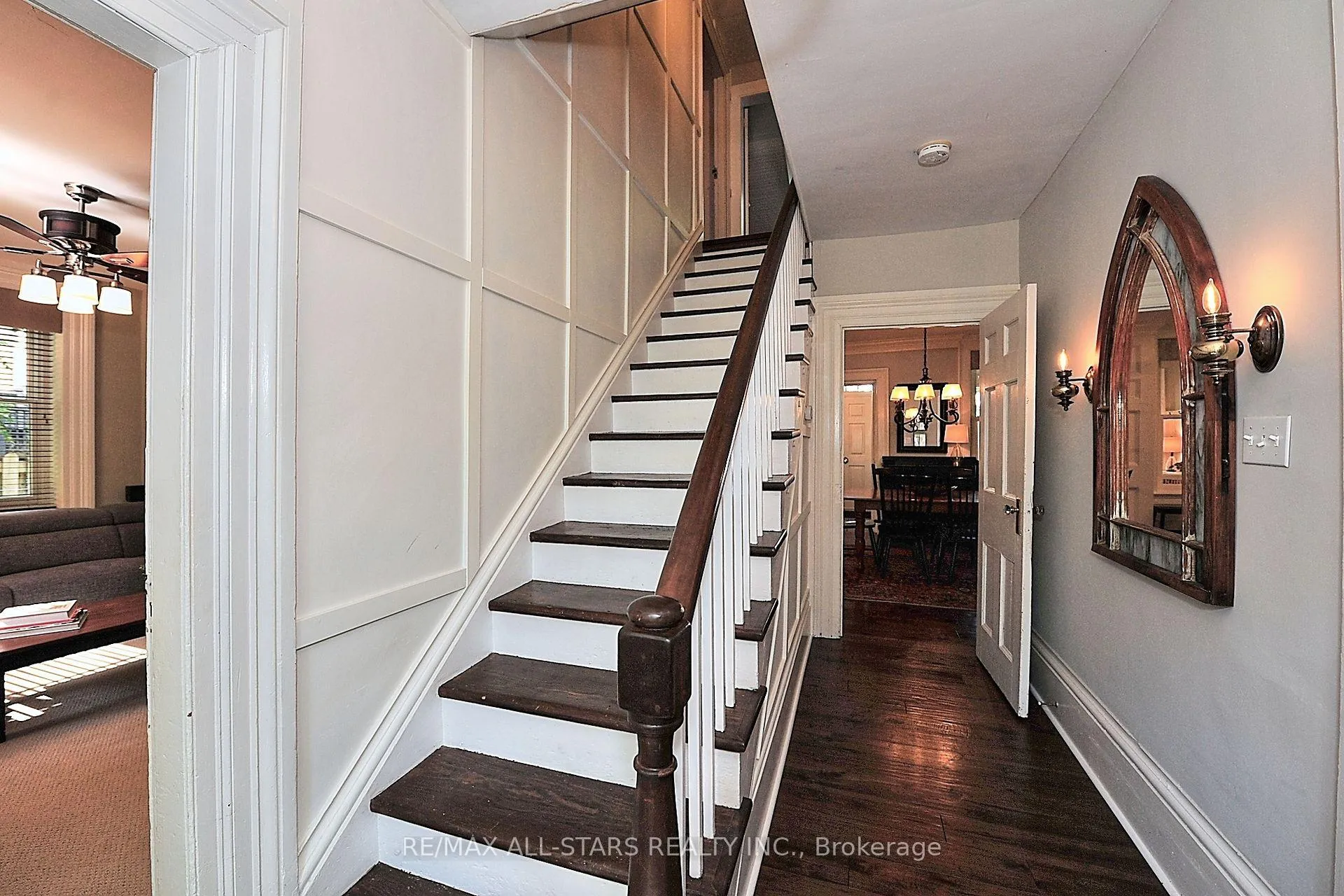 Photo 27 of 60 Meadowbrook Lane, Markham, Unionville — HOMEH