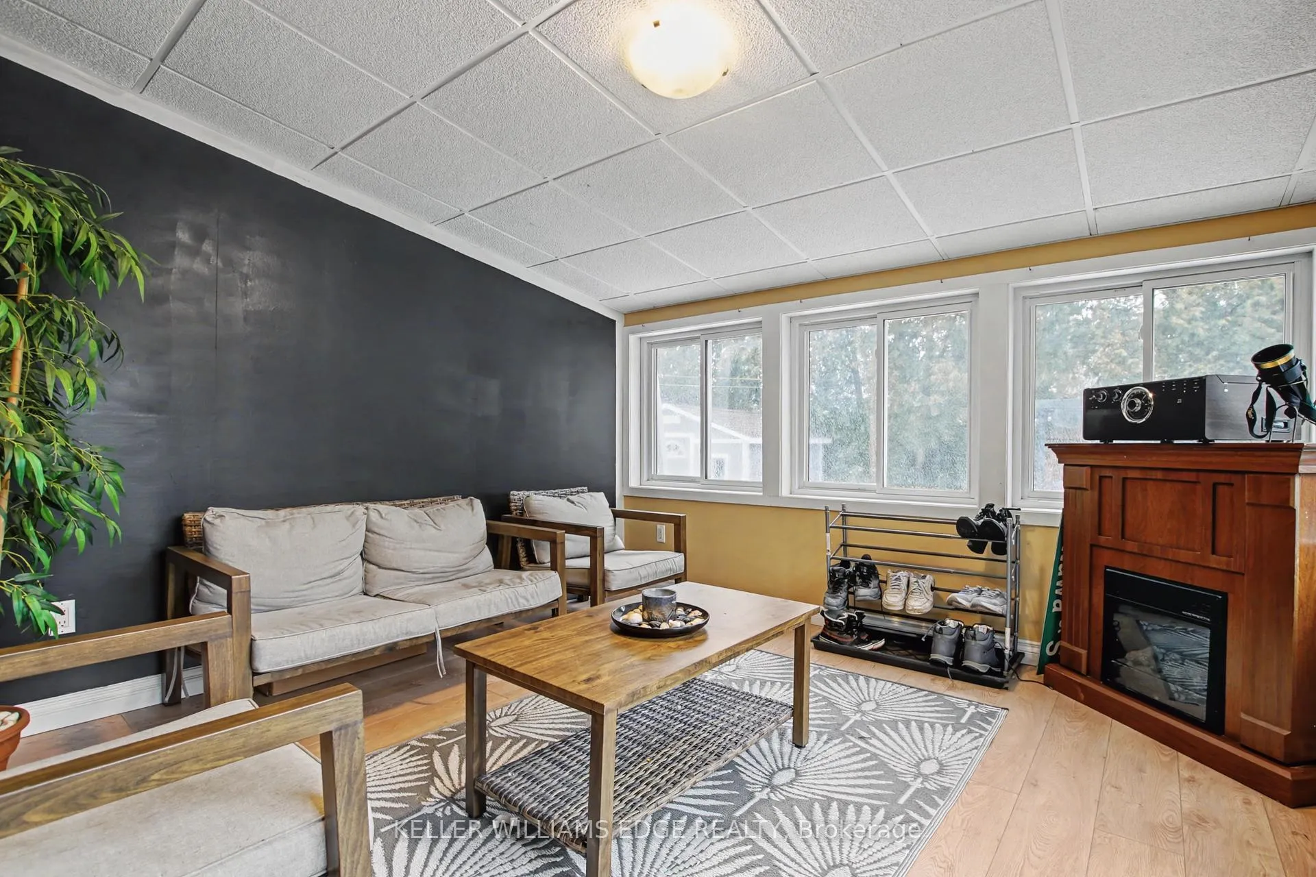 Photo 9 of 179 Parkdale Ave S, Hamilton, Glenview — HOMEH