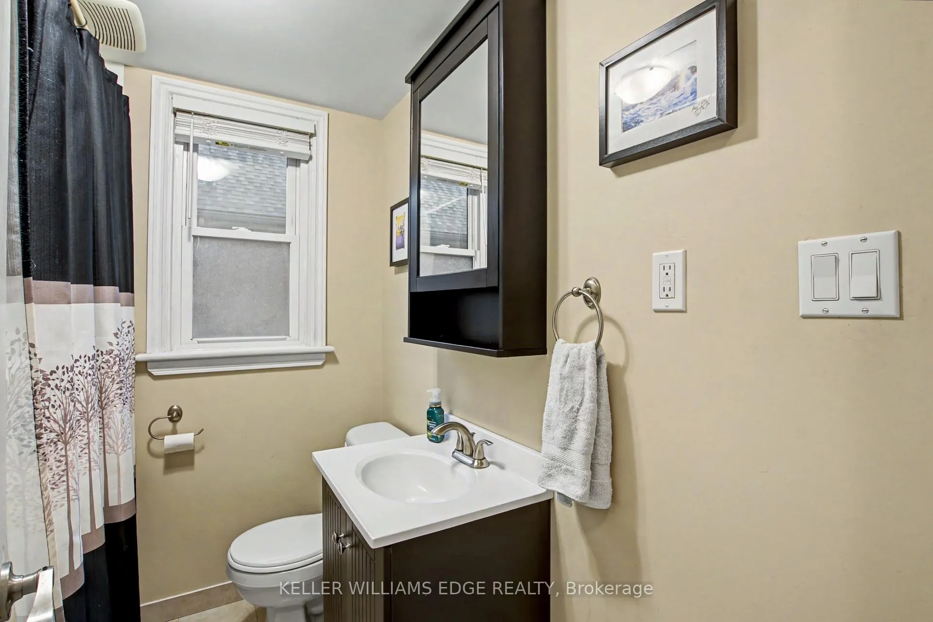 Photo 12 of 179 Parkdale Ave S, Hamilton, Glenview — HOMEH
