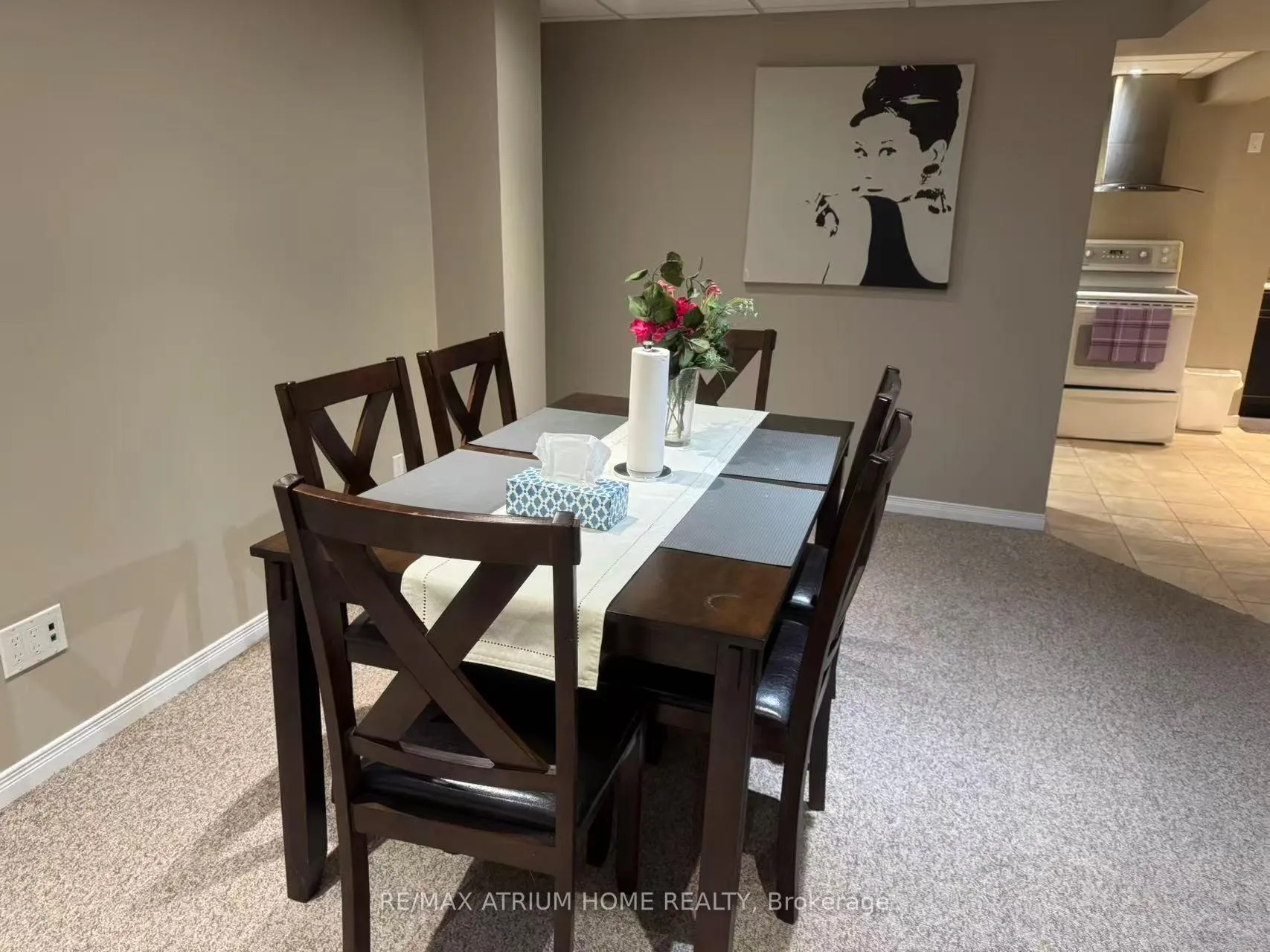 Photo 8 of 52 Loring (basement) Cres, Markham, Unionville — HOMEH