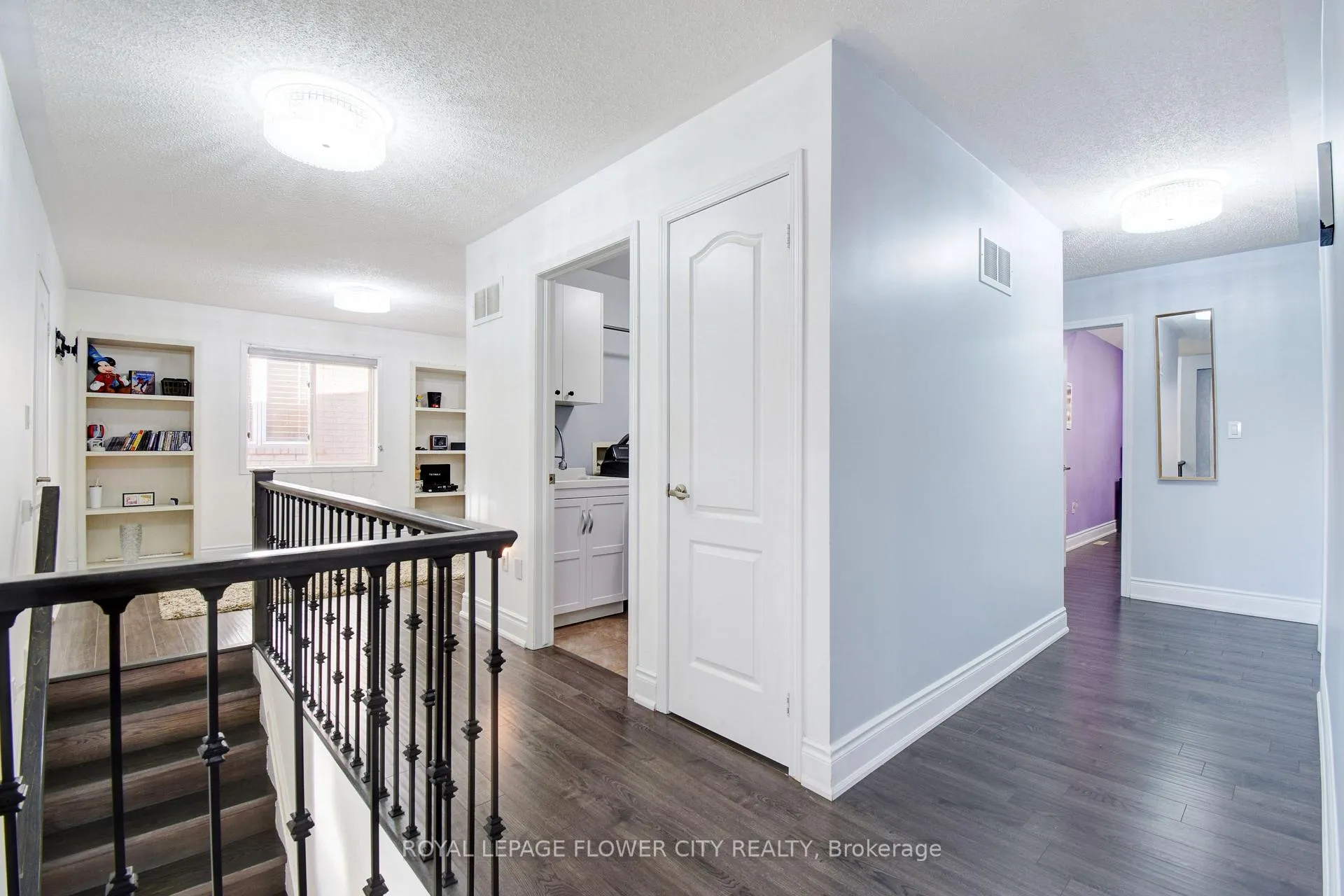 Photo 23 of 837 Cousens Terr, Milton, Coates — HOMEH