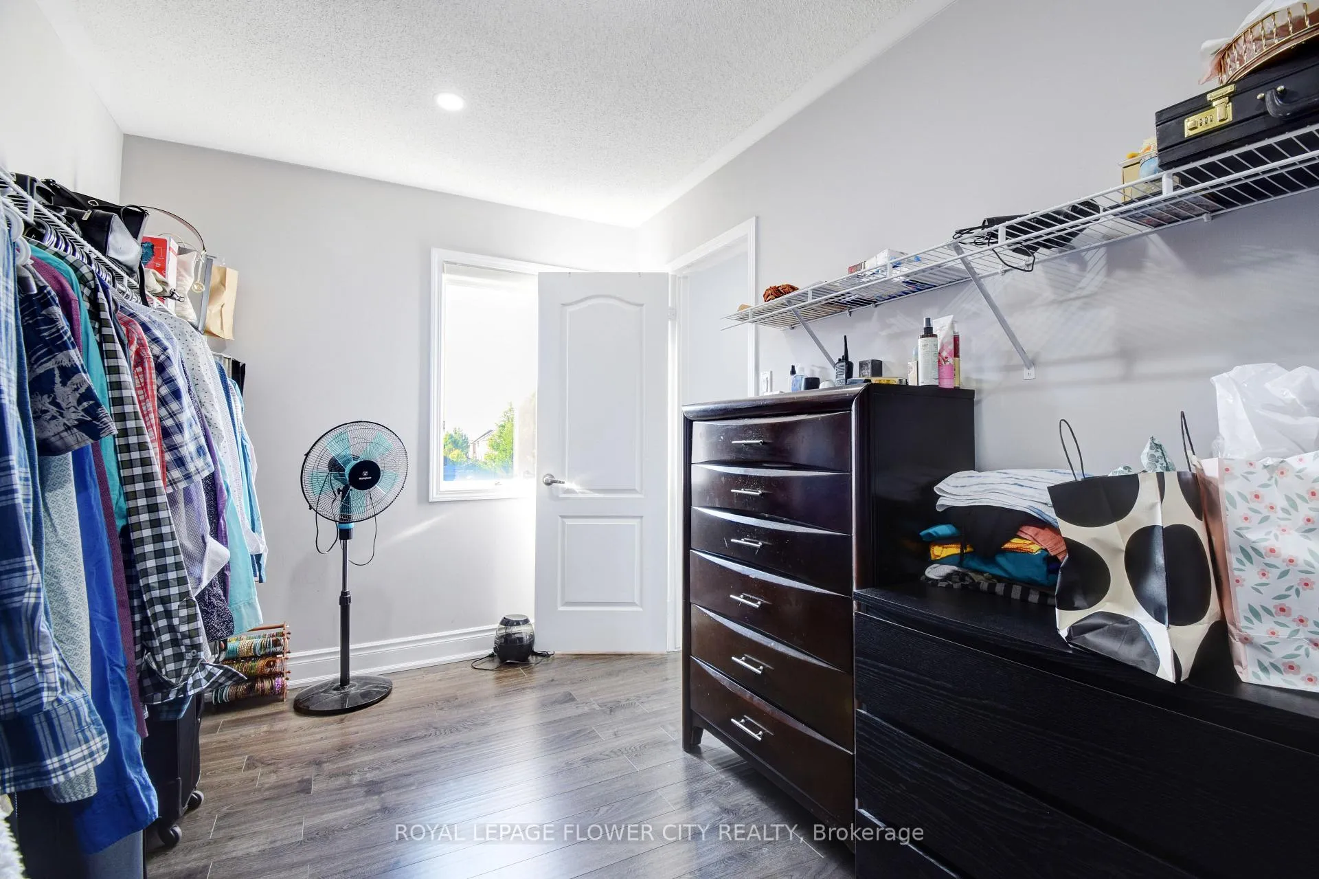 Photo 26 of 837 Cousens Terr, Milton, Coates — HOMEH