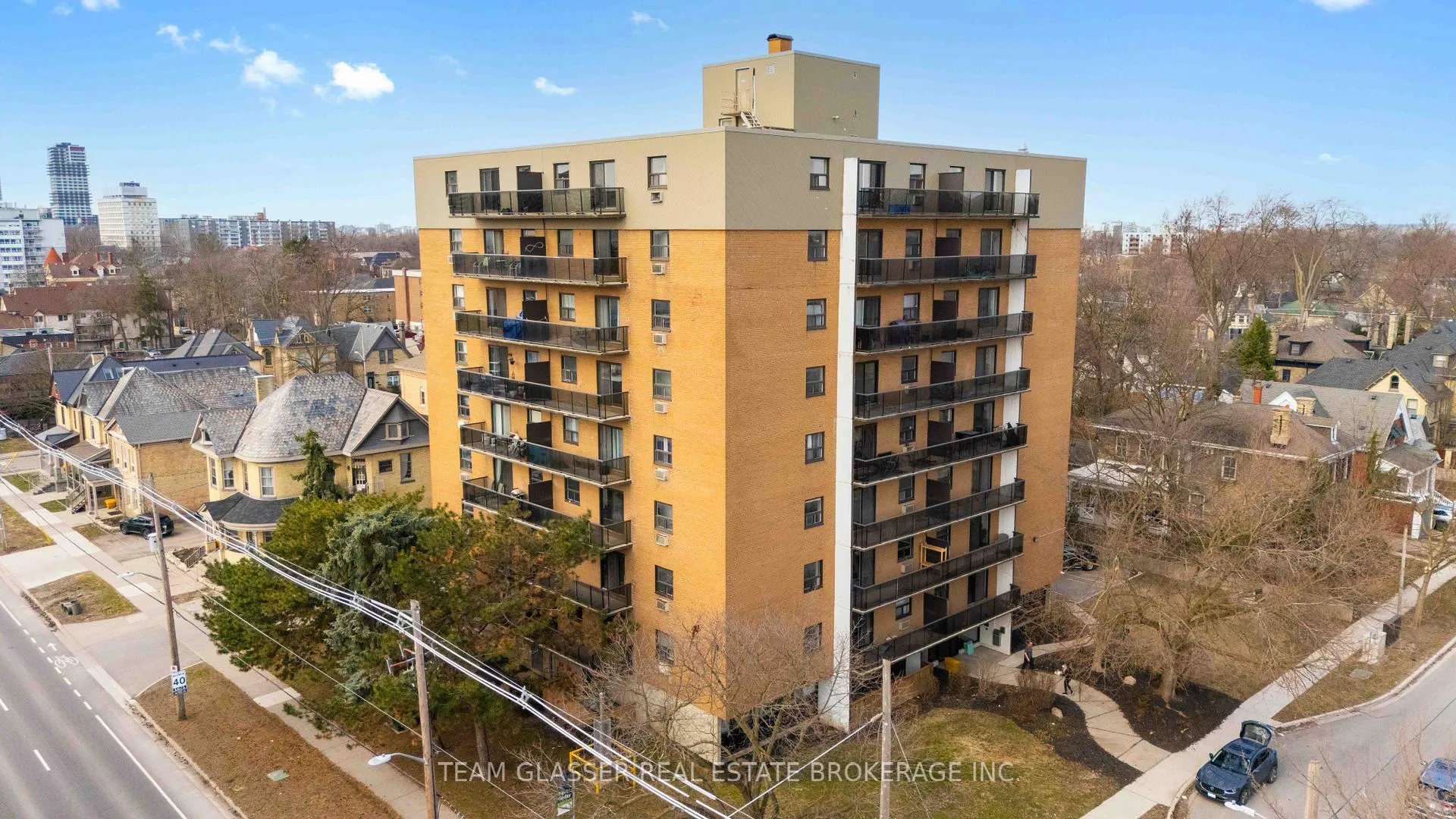 Photo 1 of Unit 906, 498 Queens Ave, London, East F — HOMEH