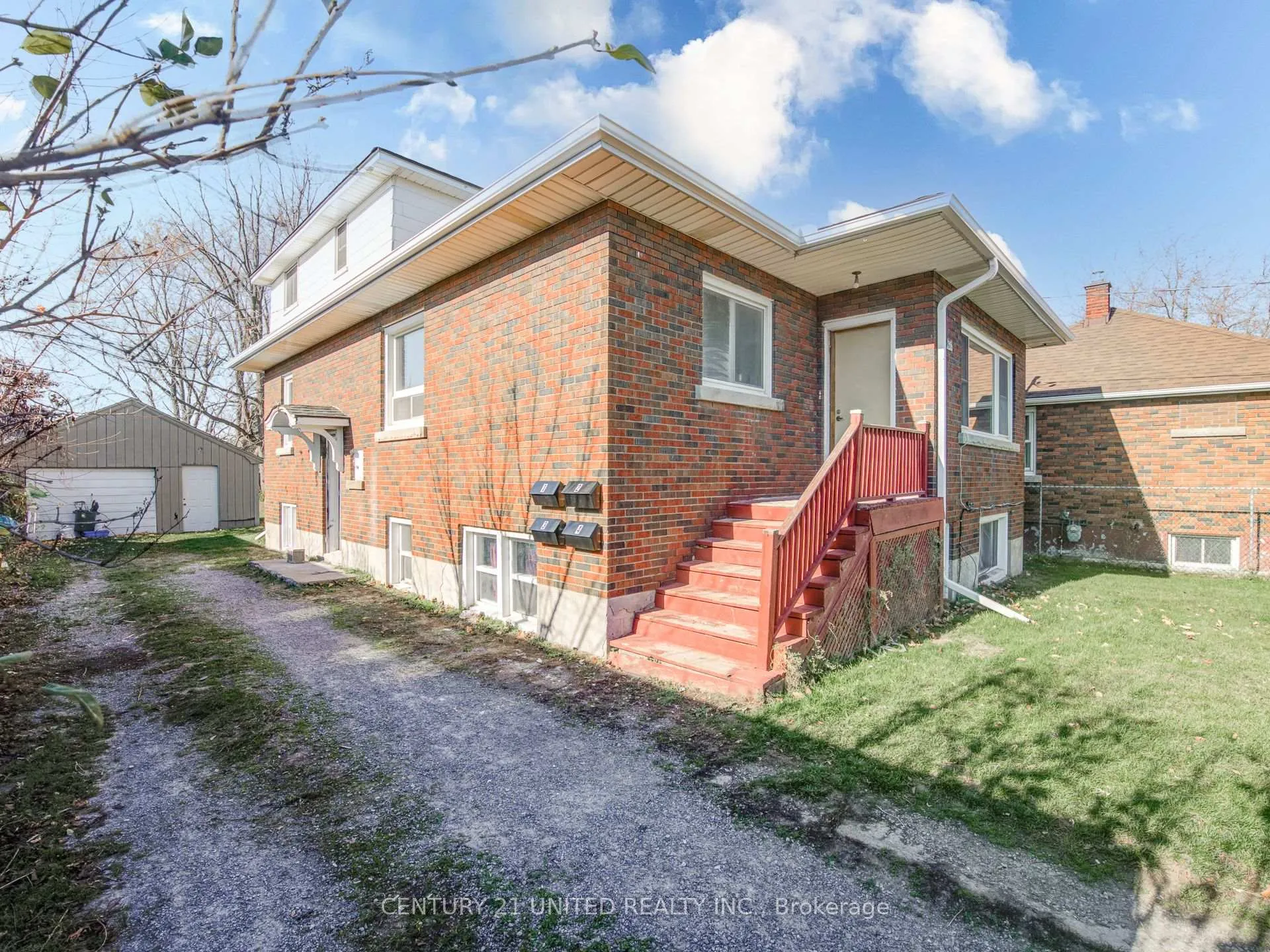 Photo 3 of Unit 3, 99 Haig St, St. Catharines, Haig — HOMEH