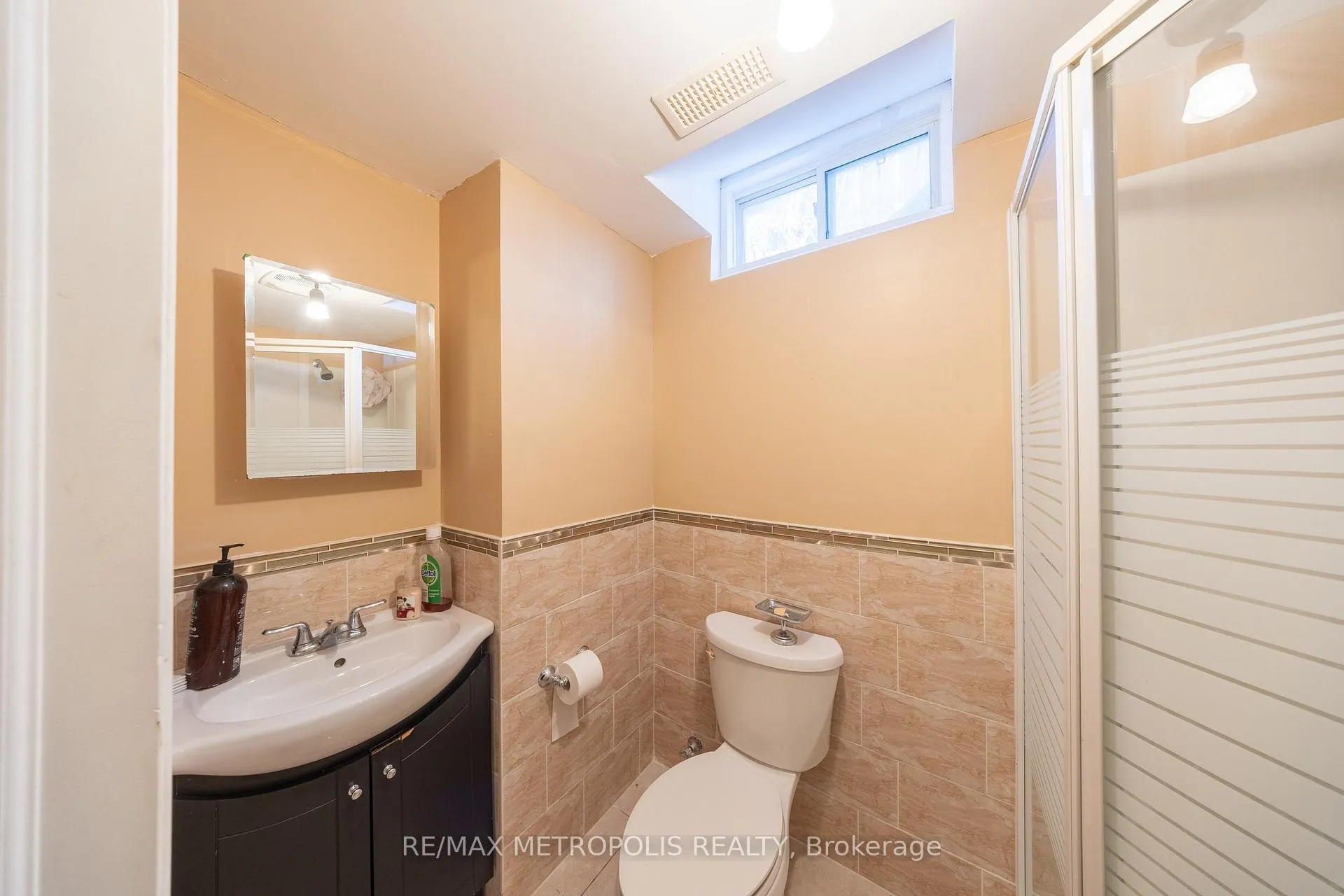 Photo 18 of Unit main, 113 Highhill Dr, Scarborough, Tam O'Shanter-Sullivan — HOMEH