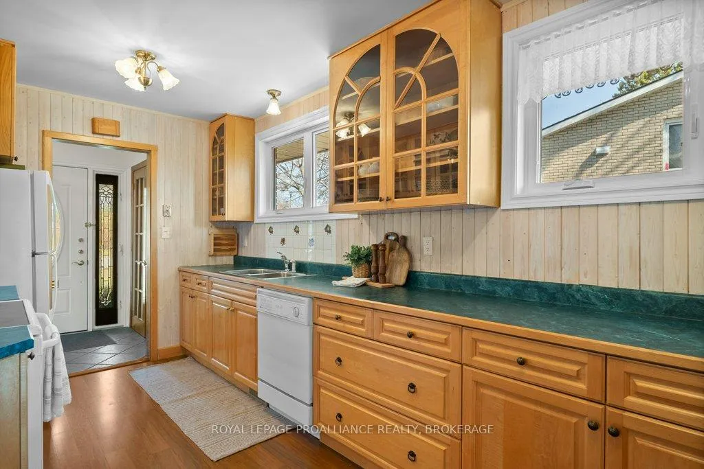 Photo 10 of 630 Fleet Street, Kingston, South of Taylor-Kidd Blvd — HOMEH