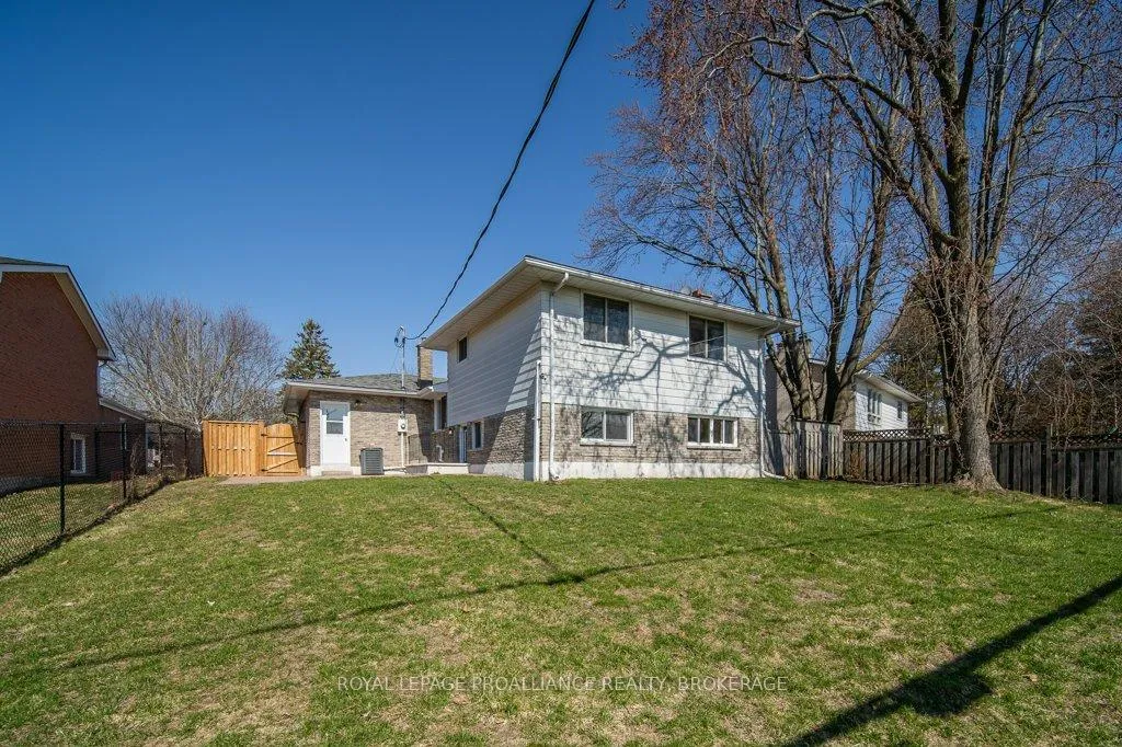 Photo 37 of 630 Fleet Street, Kingston, South of Taylor-Kidd Blvd — HOMEH