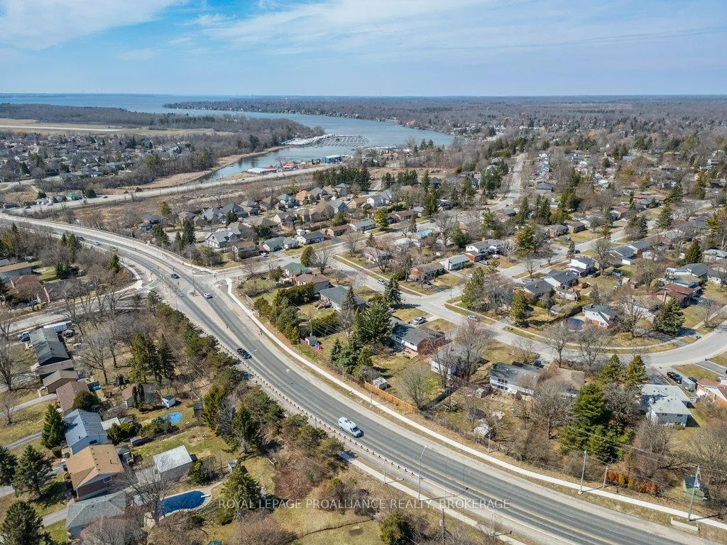 Photo 44 of 630 Fleet Street, Kingston, South of Taylor-Kidd Blvd — HOMEH