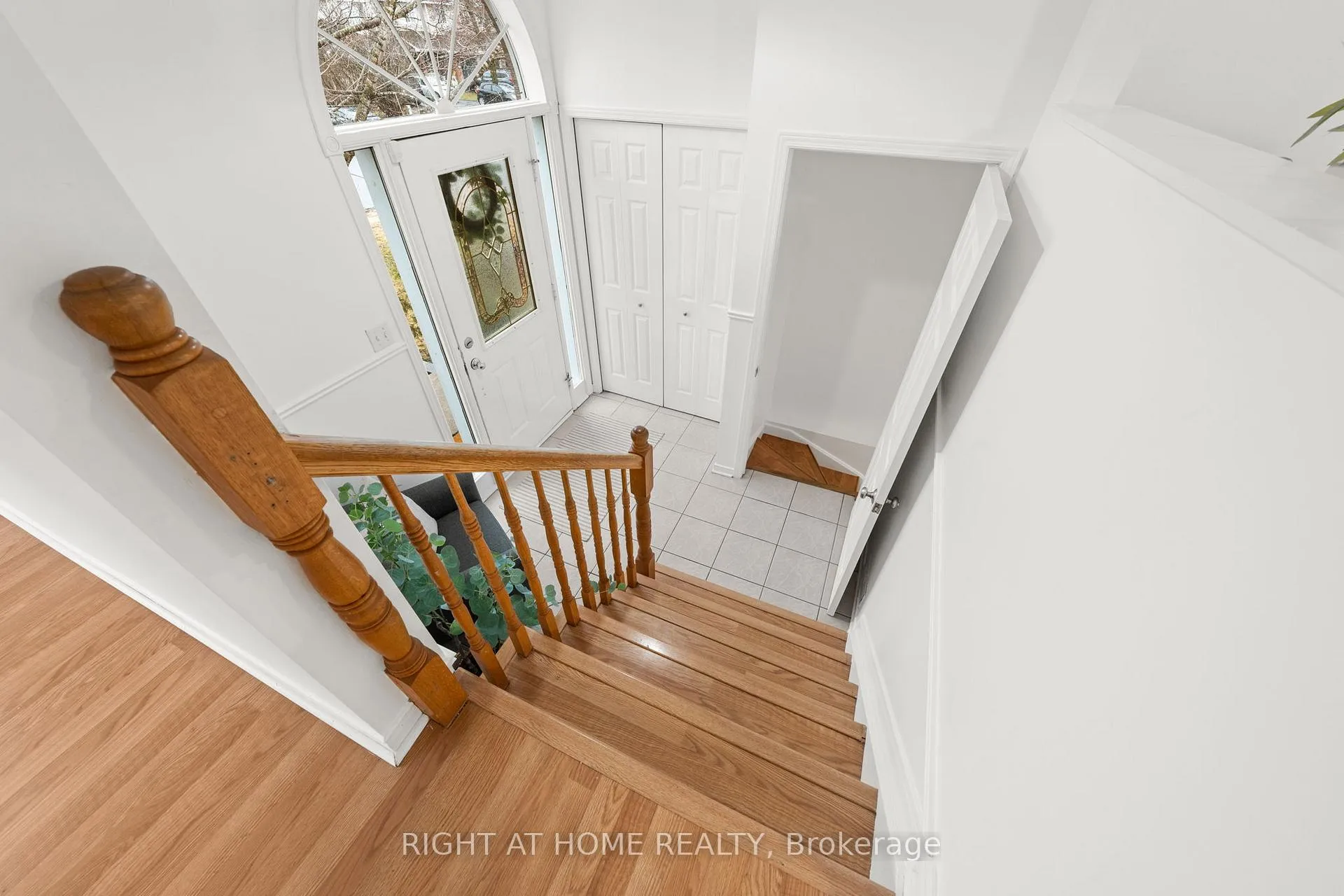 Photo 28 of 35 Montana Way, Ottawa, Barrhaven - Longfields — HOMEH