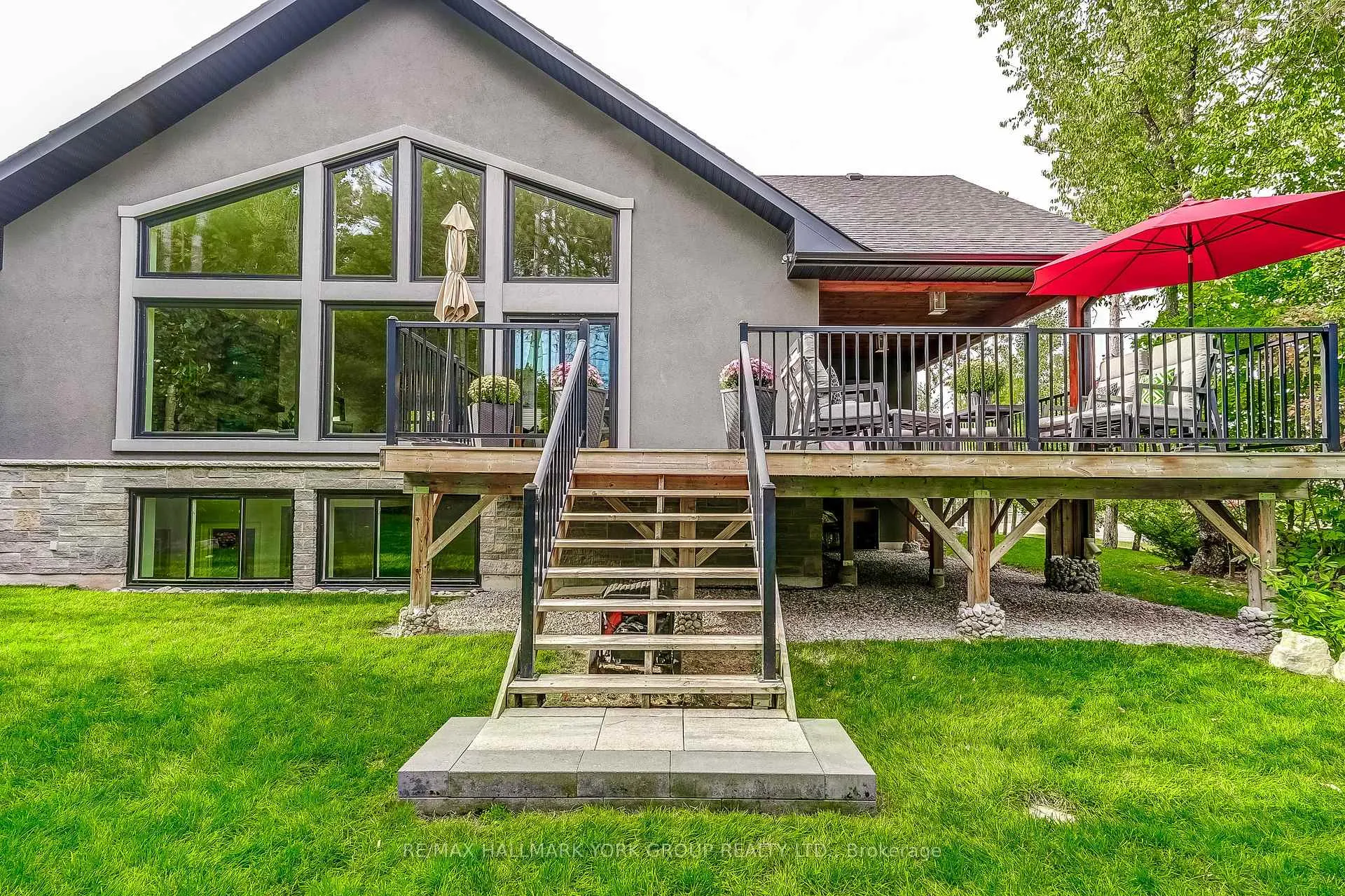 Photo 38 of 118 Mennill Drive, Springwater, Snow Valley — HOMEH