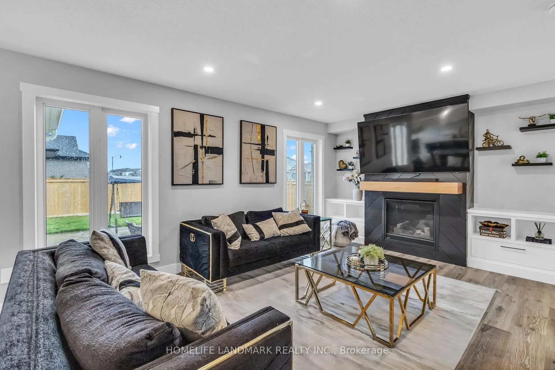 Photo 11 of 2 Auburn Drive, St. Thomas — HOMEH