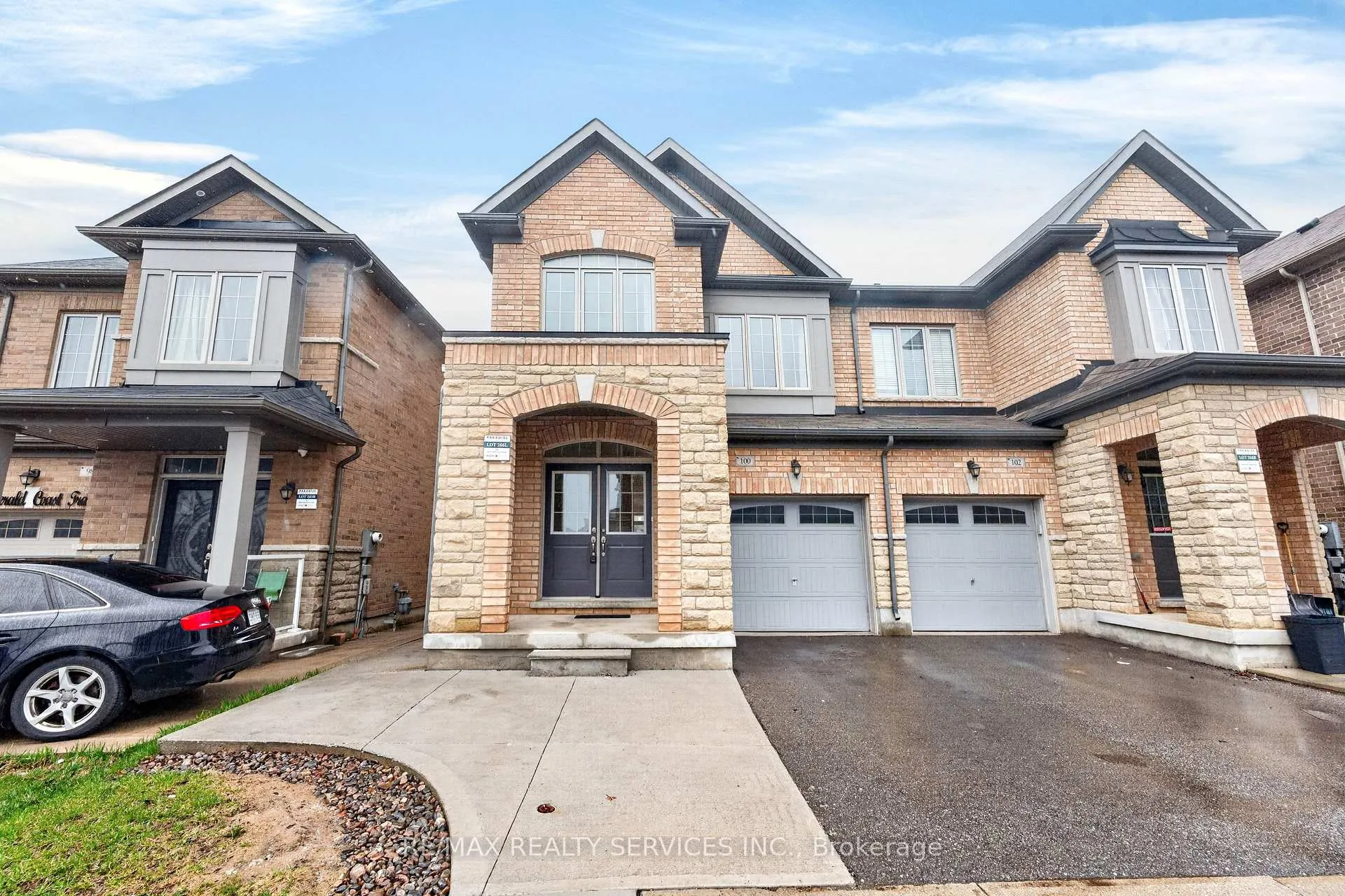 Photo 2 of 100 Emerald Coast Trail, Brampton, Northwest Brampton — HOMEH