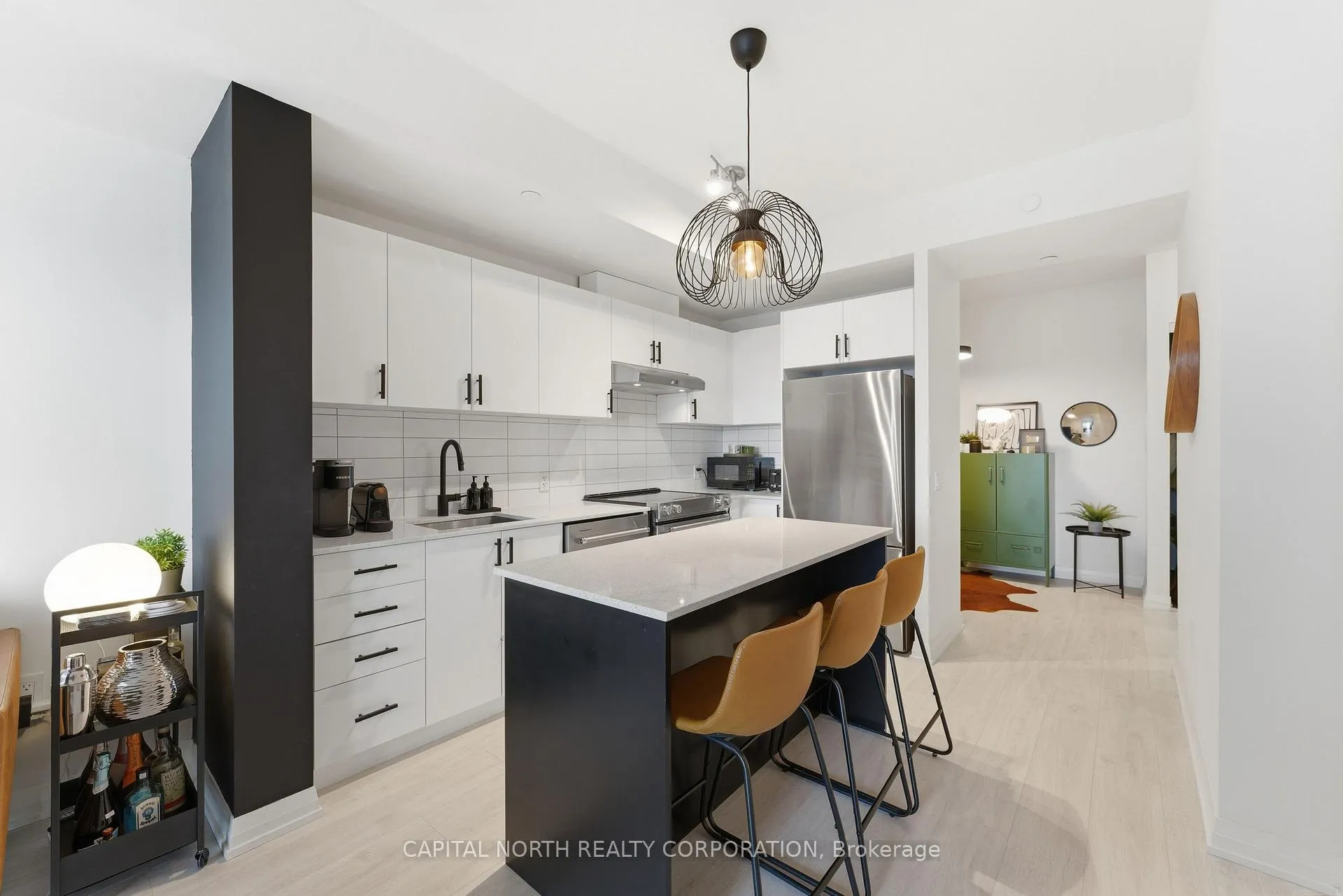 Photo 9 of Unit 1706, 9000 Jane Street, Vaughan, Vellore Village — HOMEH