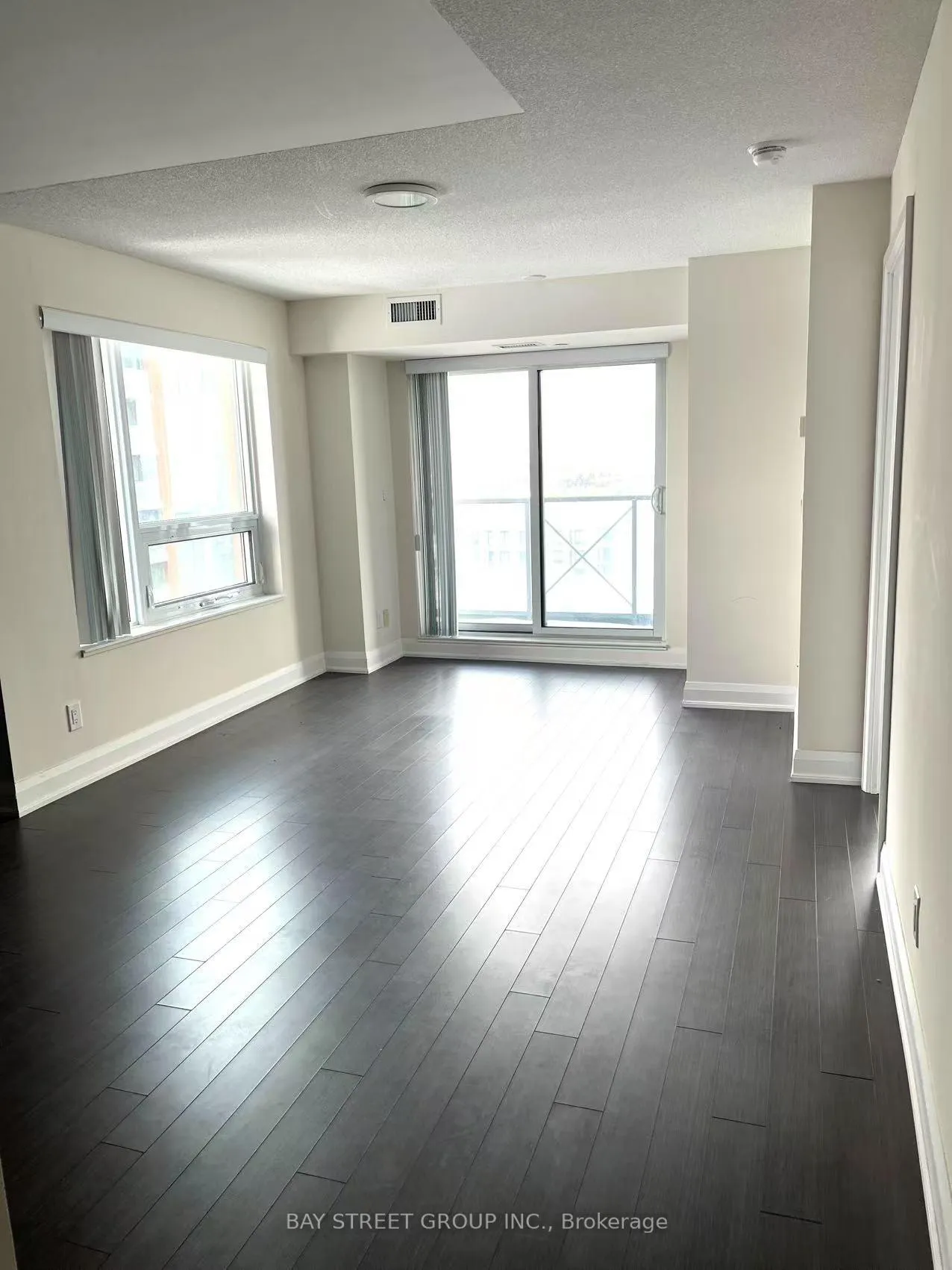 Photo 5 of Unit 1802, 8200 Birchmount Road, Markham, Unionville — HOMEH