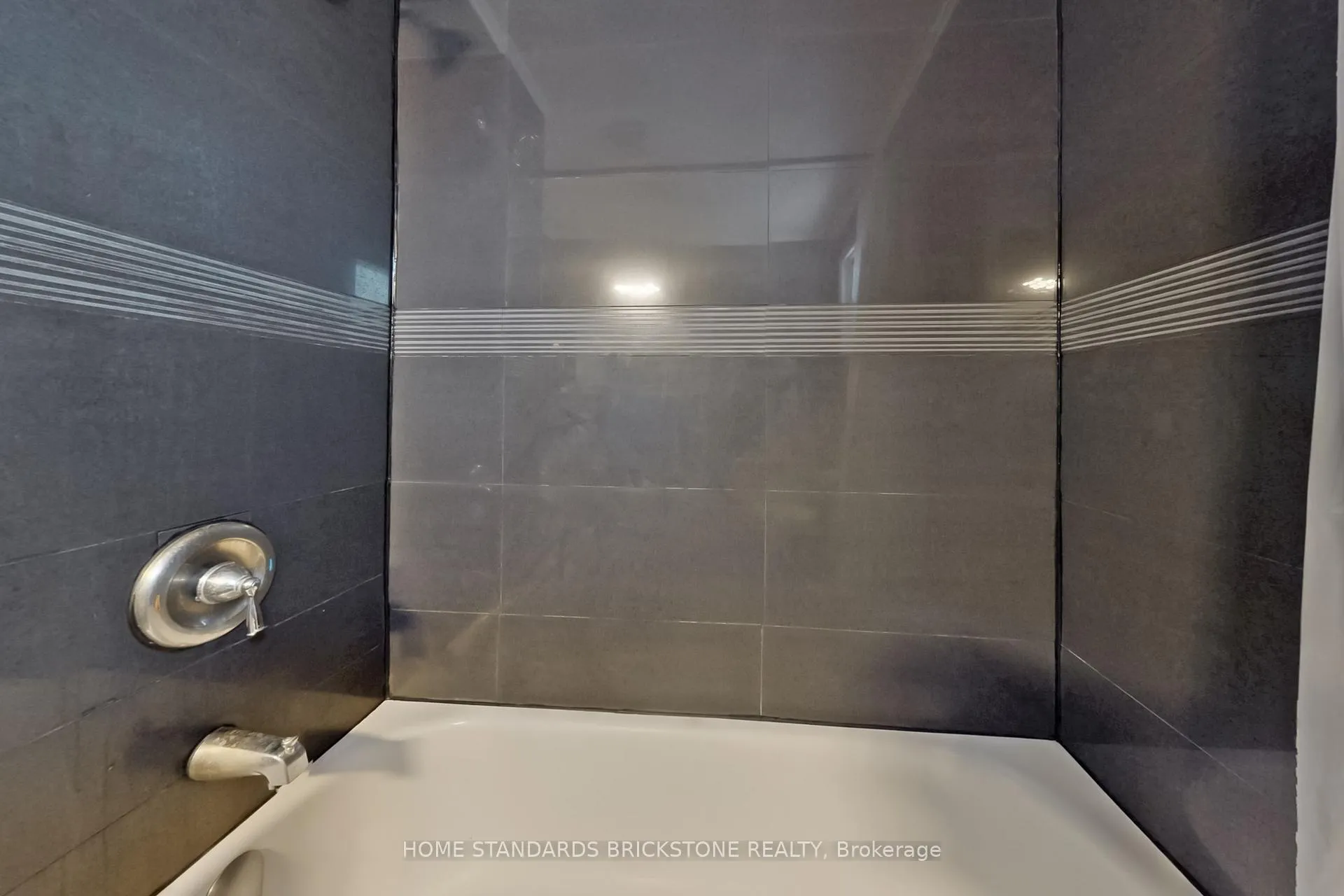 Photo 31 of 21 Pretoria Avenue, Toronto, Playter Estates-Danforth — HOMEH