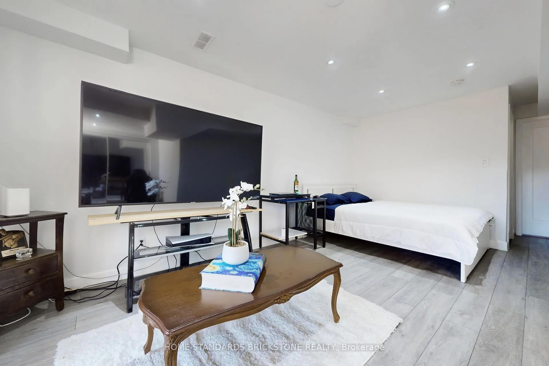Photo 42 of 21 Pretoria Avenue, Toronto, Playter Estates-Danforth — HOMEH