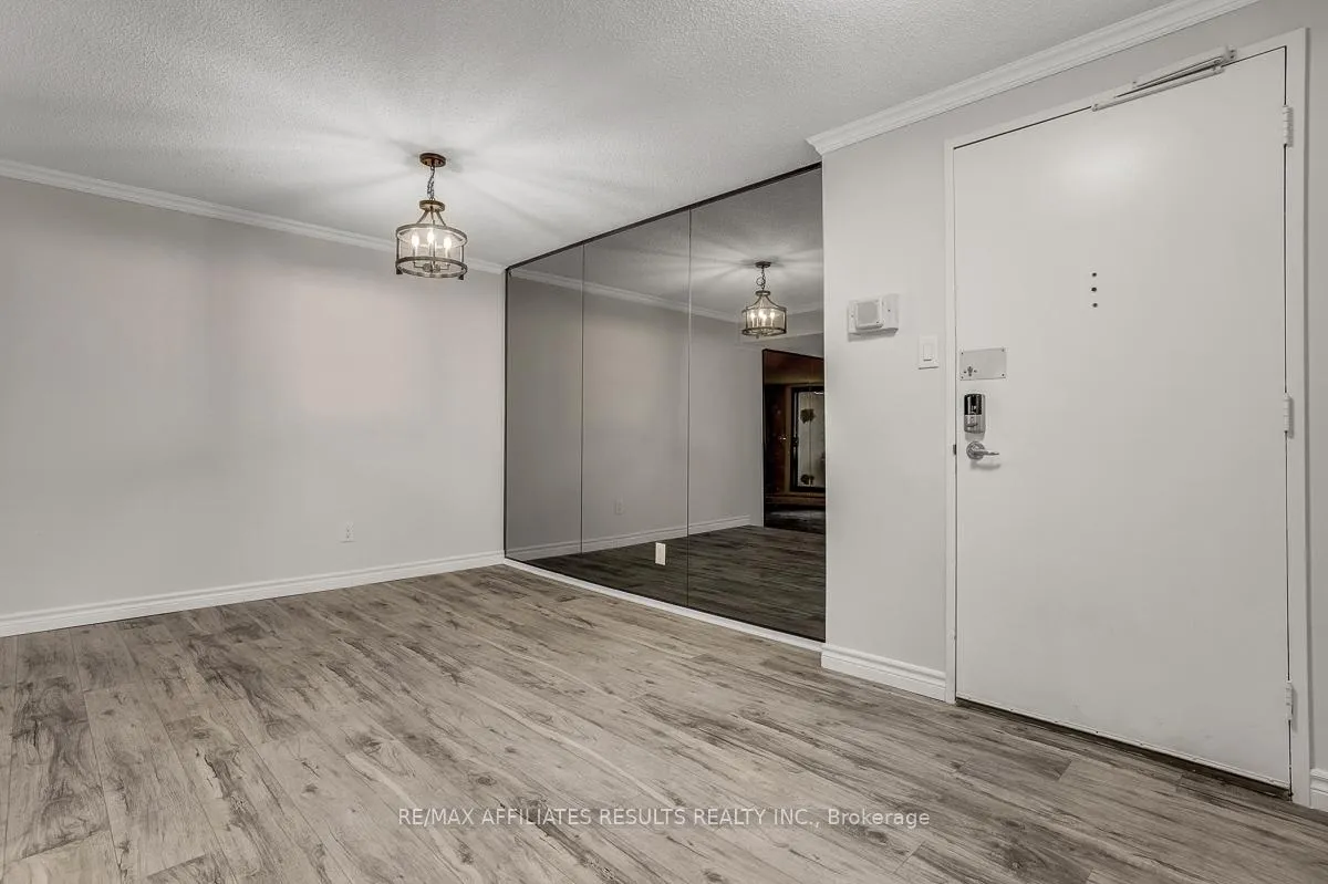 Photo 6 of Unit 1609, 415 Greenview Avenue, Ottawa, Britannia — HOMEH