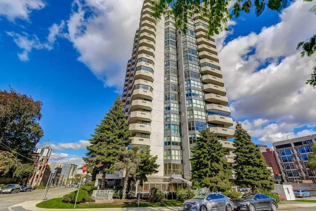 Photo 3 of Unit 9D, 67 Caroline Street S, Hamilton, Durand — HOMEH