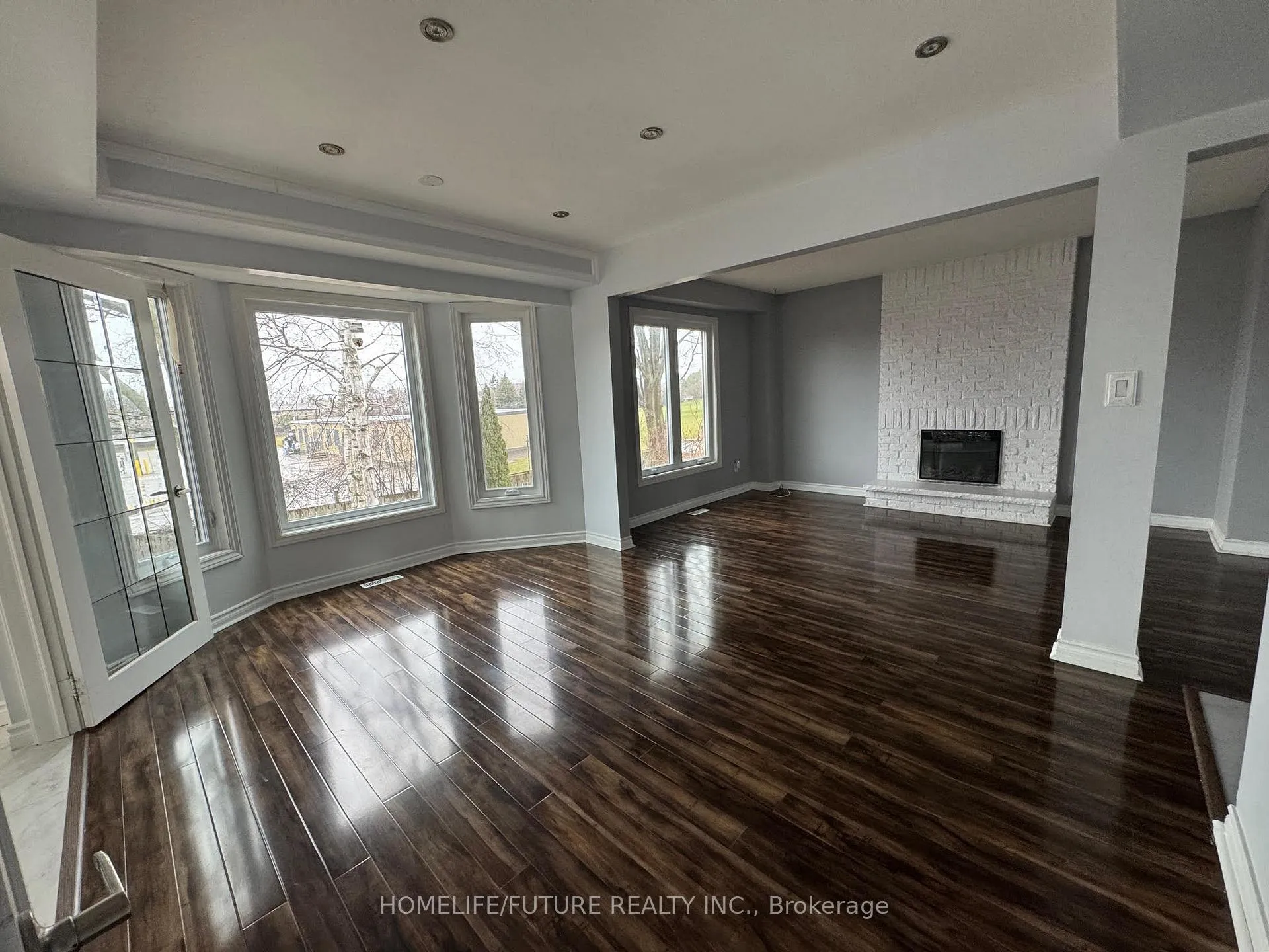 Photo 4 of 14 Lowder Place, Whitby, Blue Grass Meadows — HOMEH