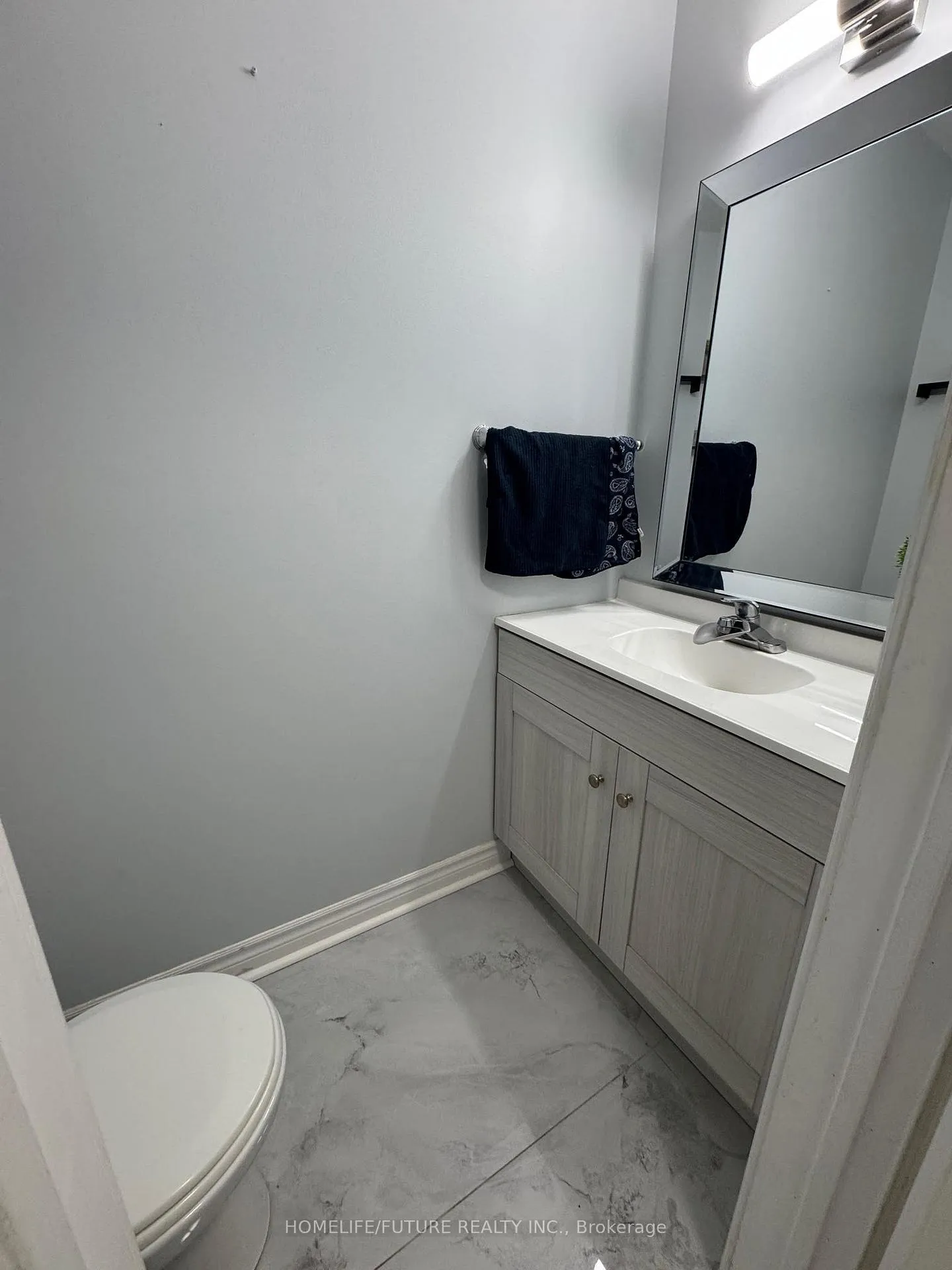 Photo 8 of 14 Lowder Place, Whitby, Blue Grass Meadows — HOMEH