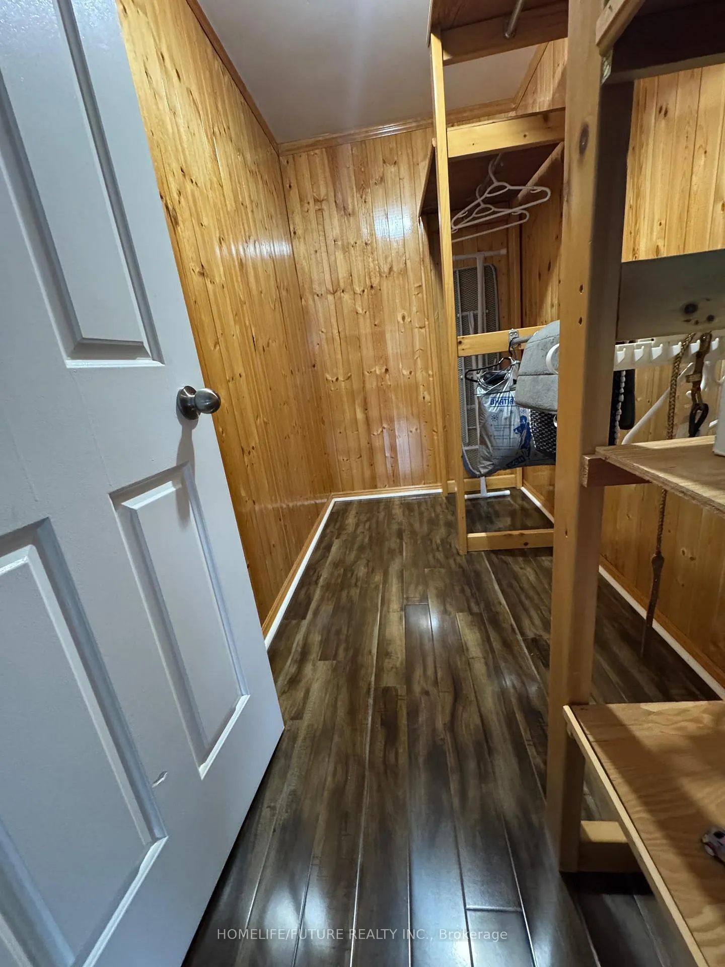 Photo 11 of 14 Lowder Place, Whitby, Blue Grass Meadows — HOMEH
