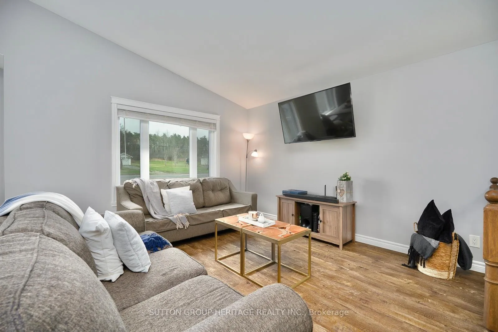 Photo 8 of 978 Ward Street, Selwyn — HOMEH