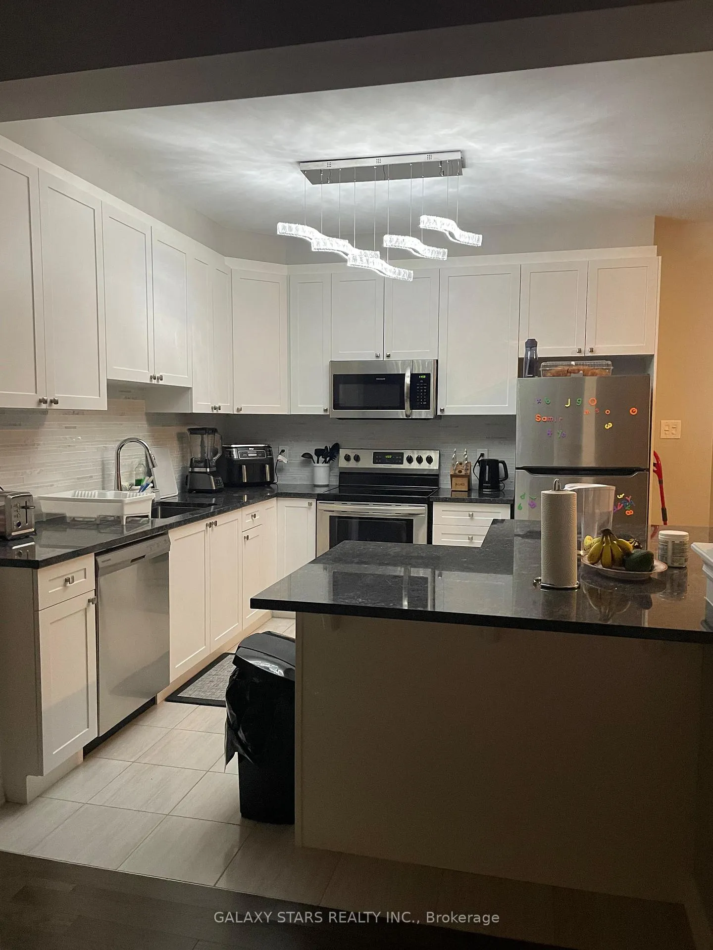 Photo 5 of 327 Aphelion Crescent, Ottawa, Barrhaven - Half Moon Bay — HOMEH