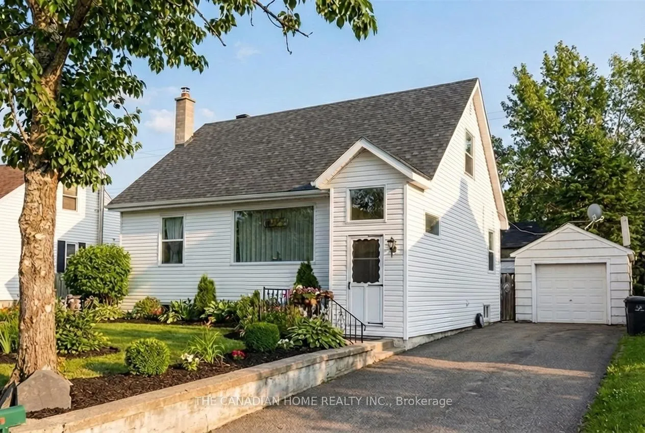 Photo 1 of 24 Neebig Avenue, Manitouwadge — HOMEH