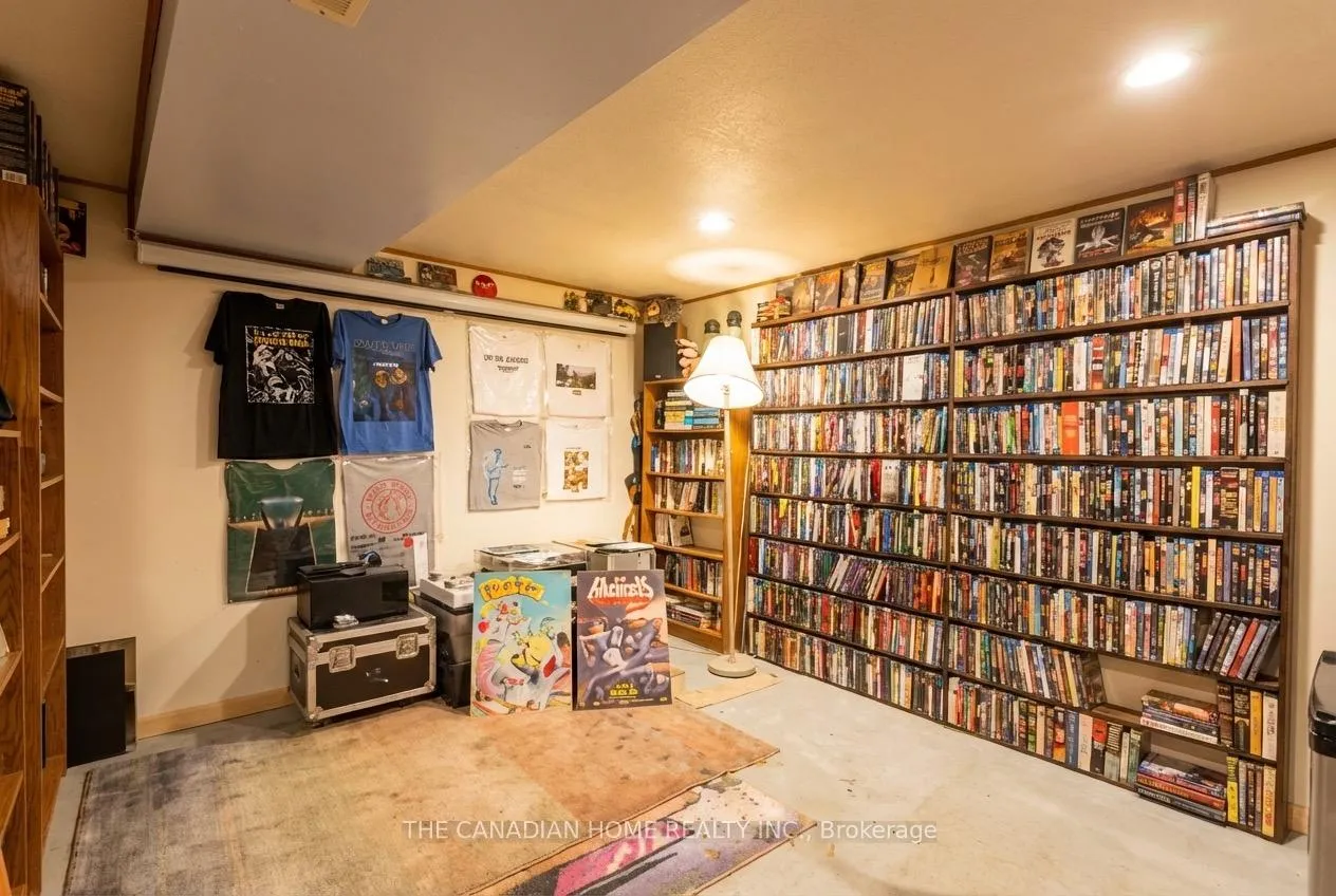 Photo 4 of 24 Neebig Avenue, Manitouwadge — HOMEH