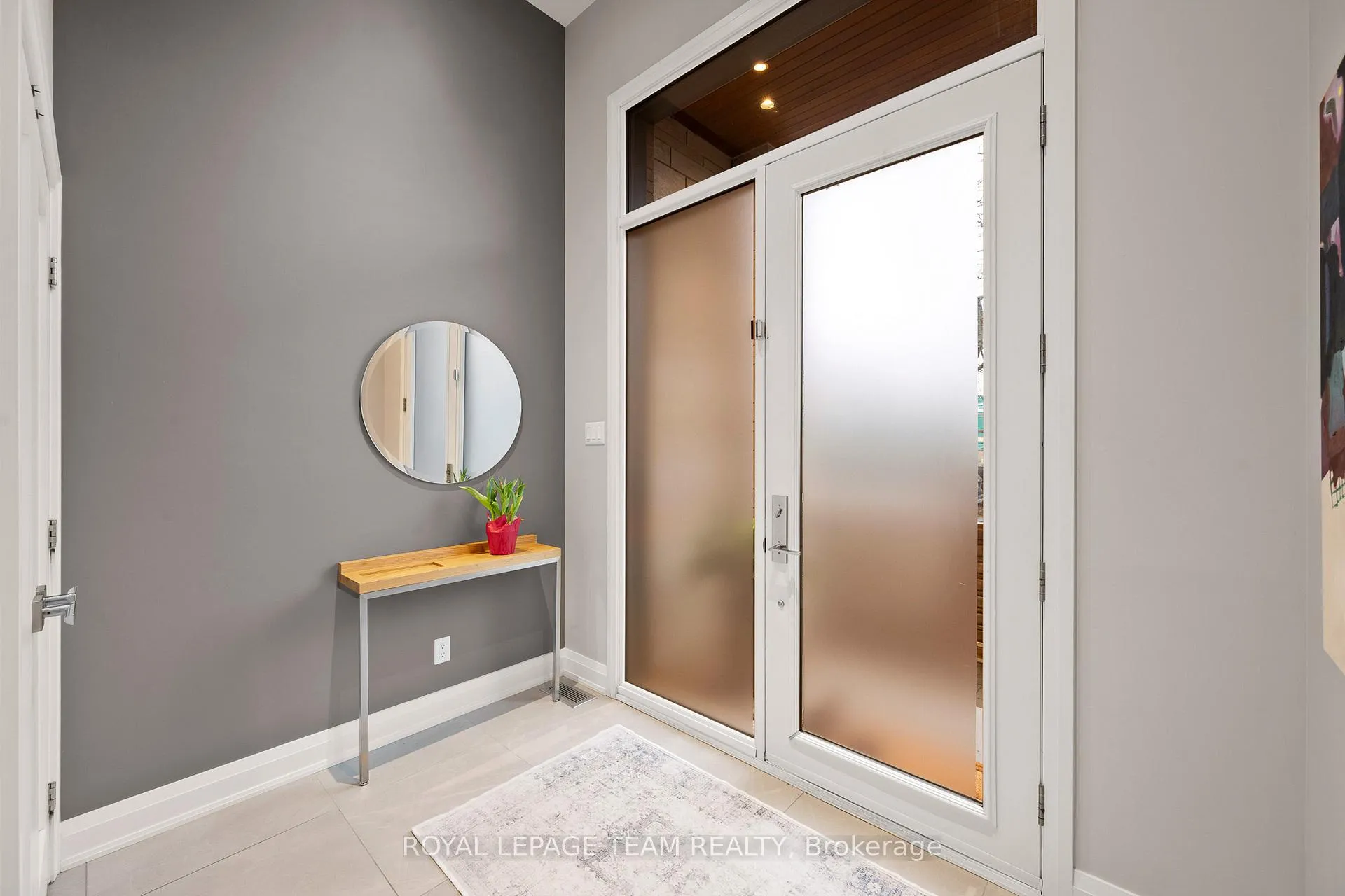Photo 4 of 2173 Workman Avenue, Ottawa, Westboro West — HOMEH