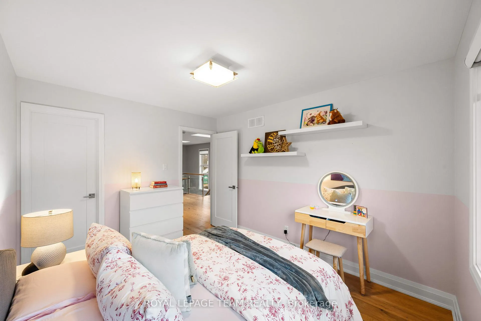 Photo 32 of 2173 Workman Avenue, Ottawa, Westboro West — HOMEH