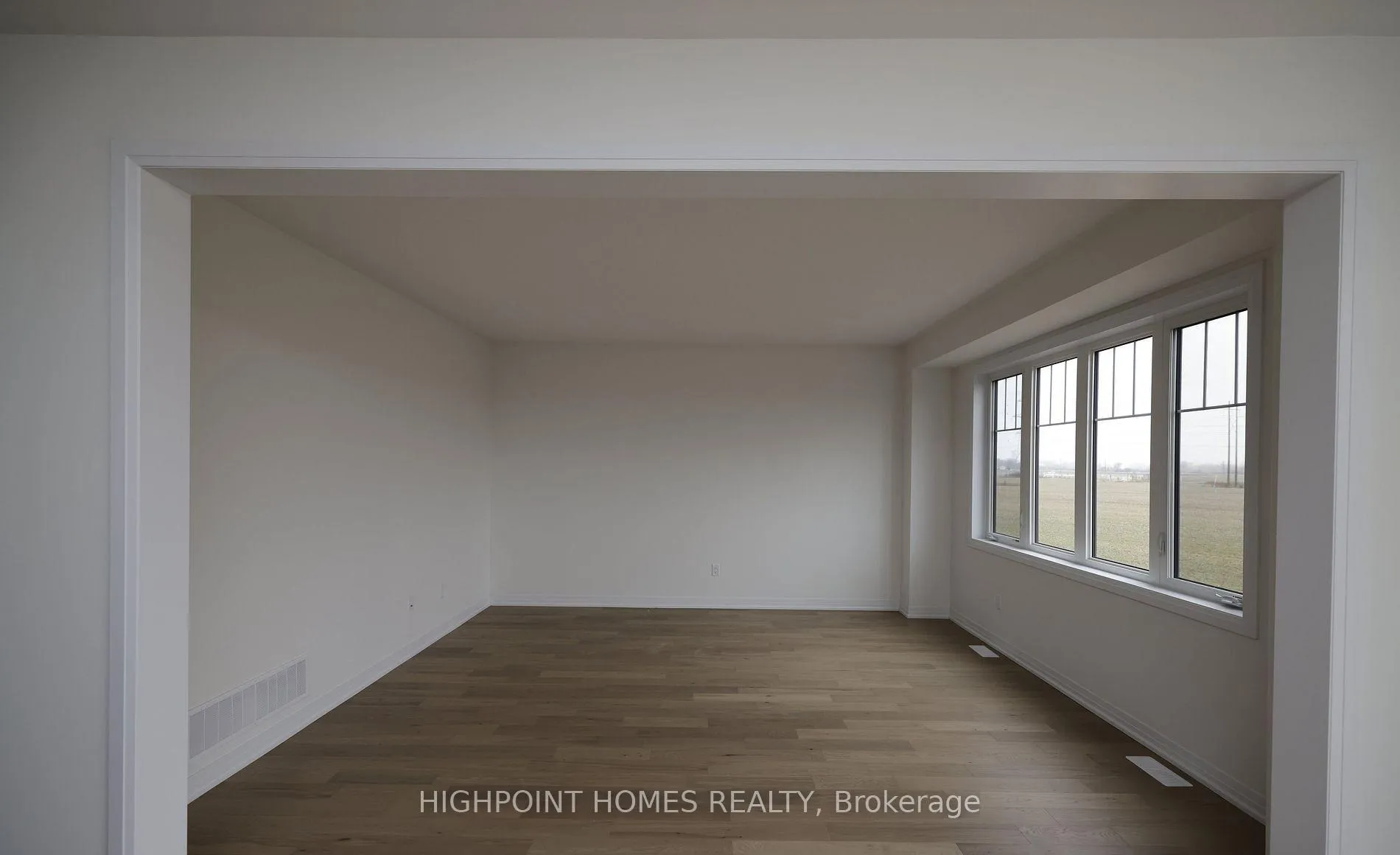 Photo 10 of 175 Velvet Way, Thorold, Rolling Meadows — HOMEH
