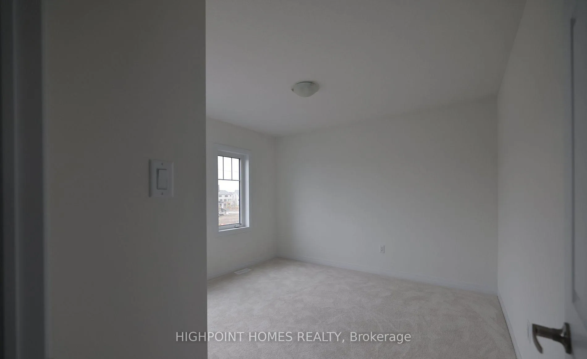 Photo 17 of 175 Velvet Way, Thorold, Rolling Meadows — HOMEH