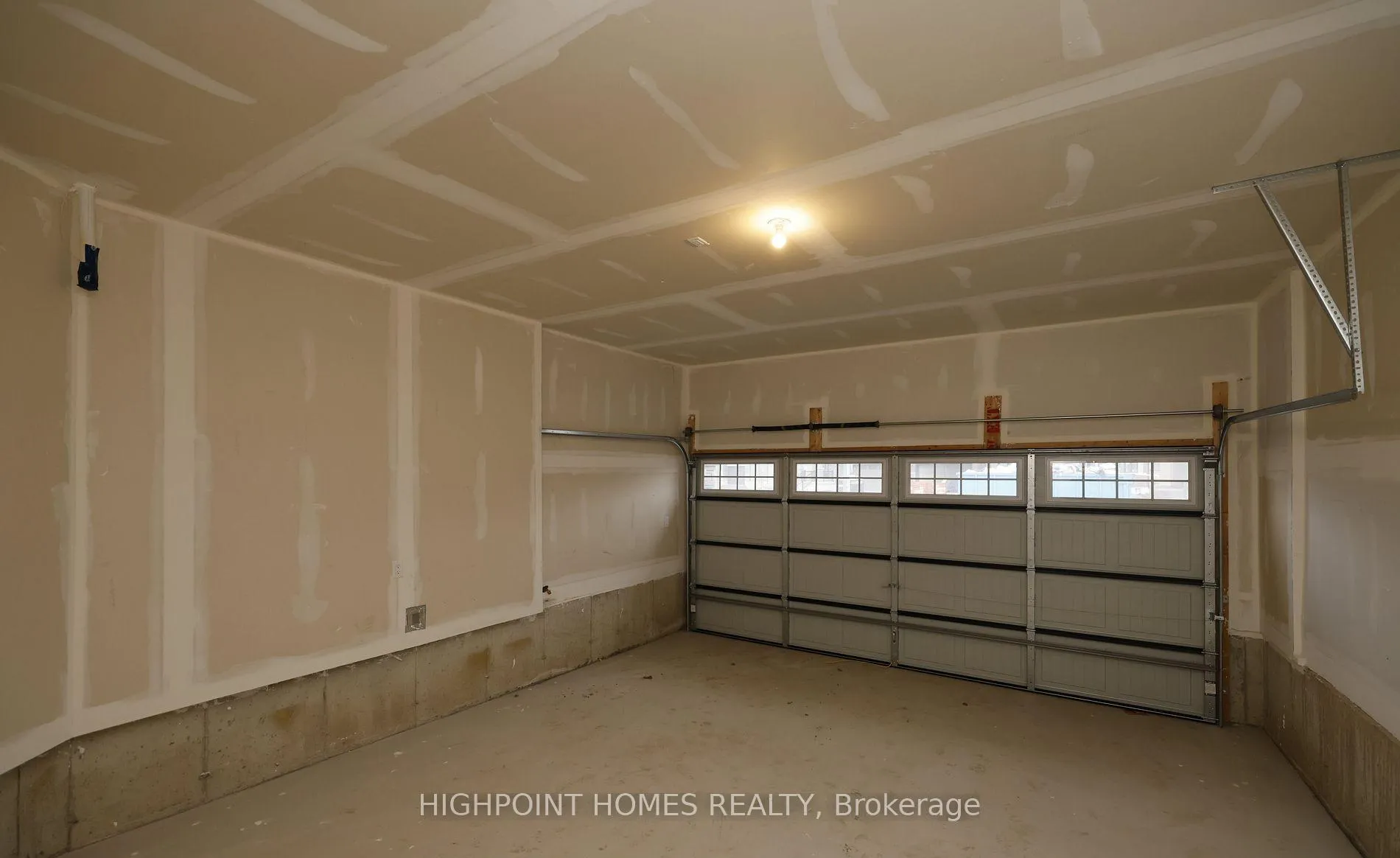 Photo 20 of 175 Velvet Way, Thorold, Rolling Meadows — HOMEH