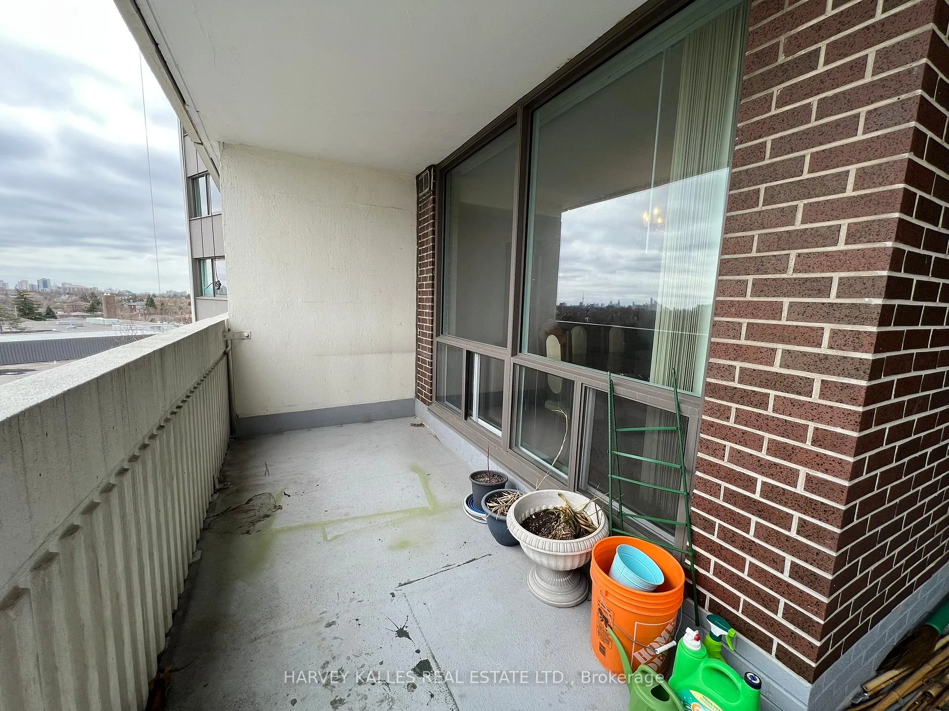 Photo 24 of Unit 704, 150 Neptune Drive, Toronto, Englemount-Lawrence — HOMEH