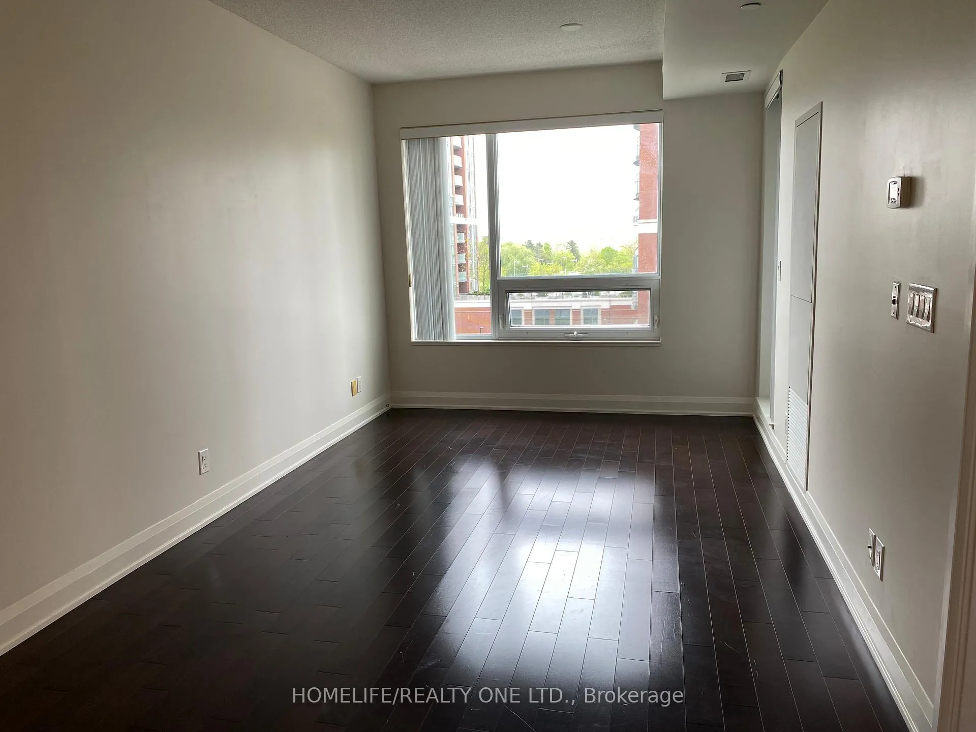 Photo 7 of Unit 607, 8228 Birchmount Road, Markham, Unionville — HOMEH