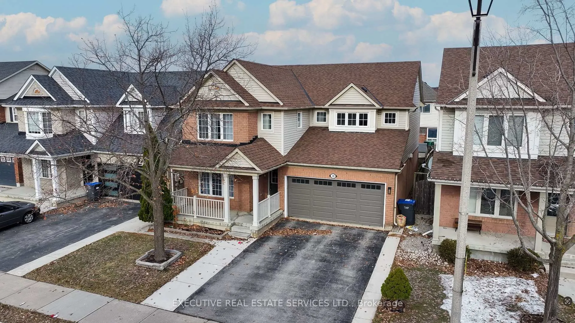 Photo 1 of 20 Wetmeadow Drive E, Brampton, Fletcher's Meadow — HOMEH
