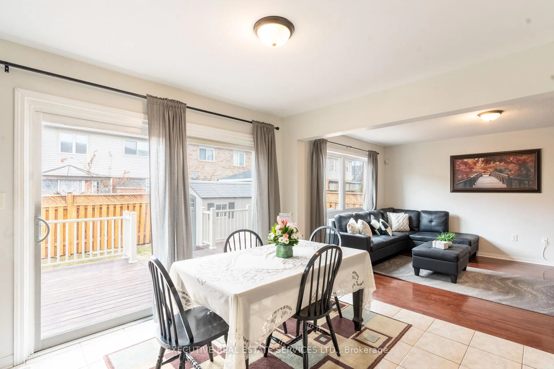 Photo 18 of 20 Wetmeadow Drive E, Brampton, Fletcher's Meadow — HOMEH