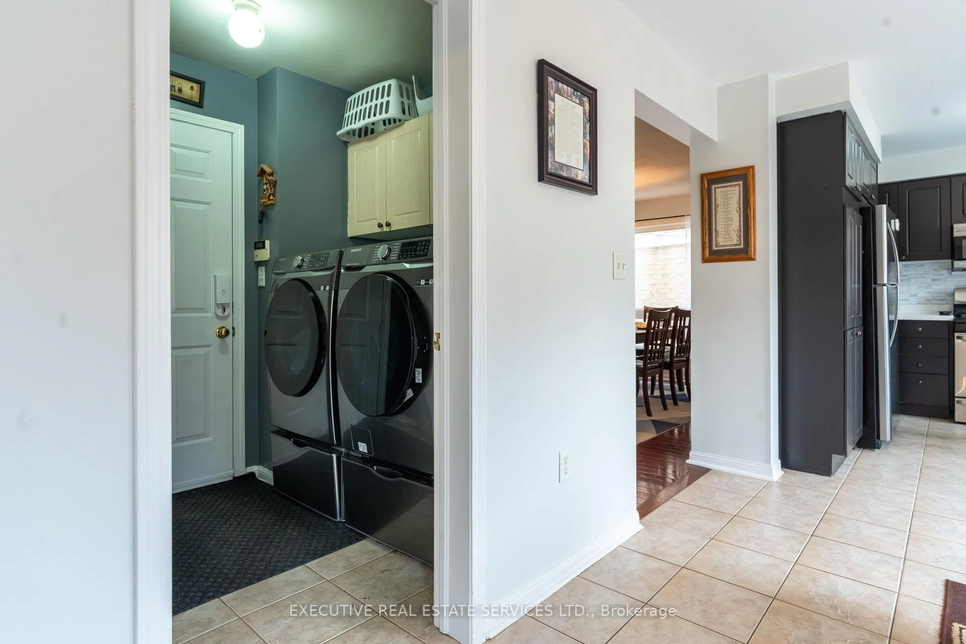 Photo 23 of 20 Wetmeadow Drive E, Brampton, Fletcher's Meadow — HOMEH
