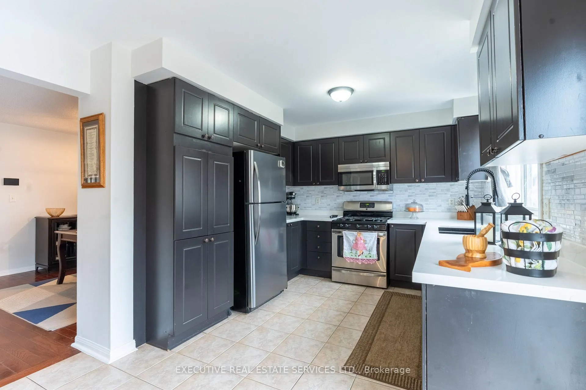 Photo 24 of 20 Wetmeadow Drive E, Brampton, Fletcher's Meadow — HOMEH