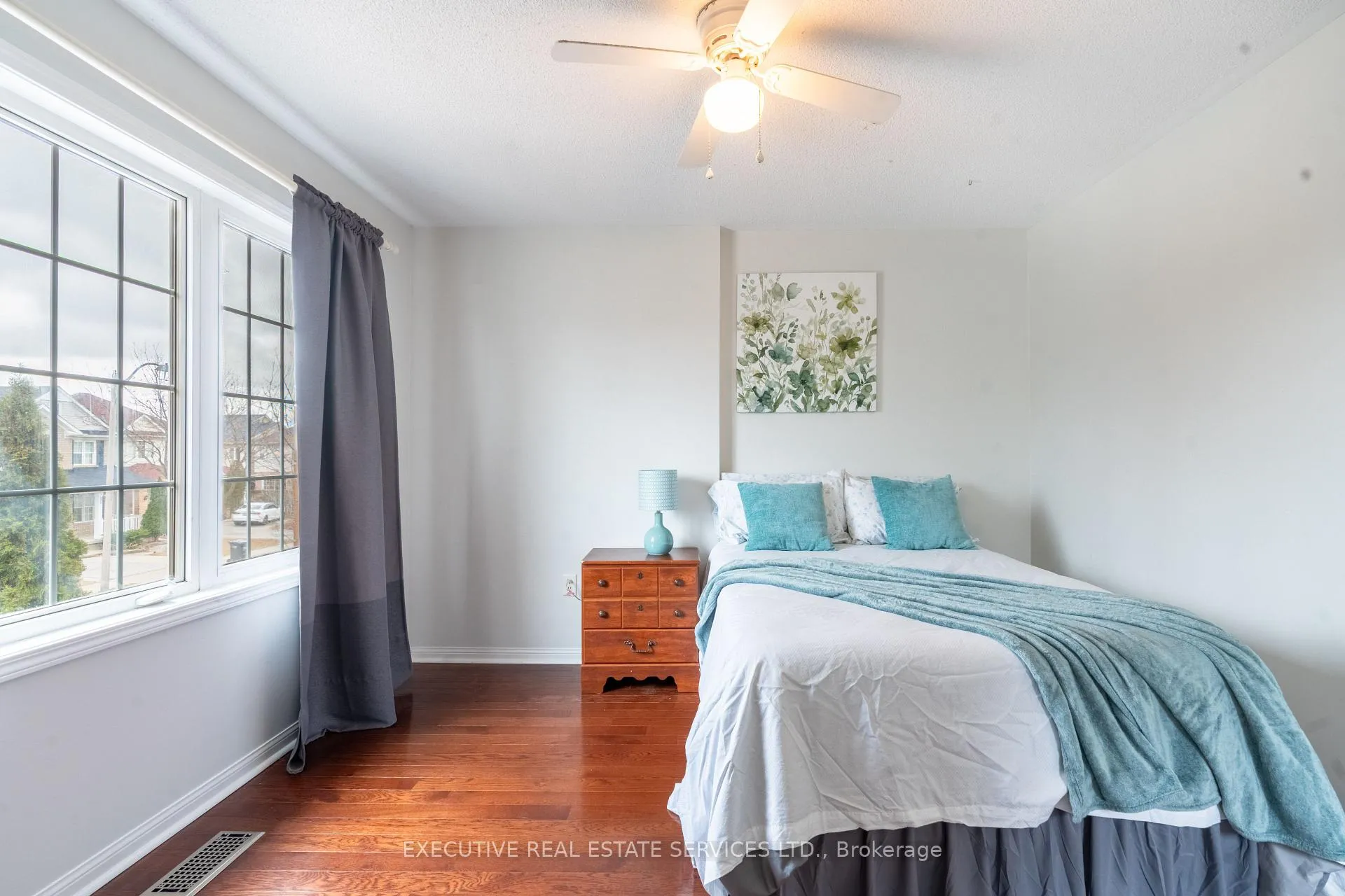 Photo 38 of 20 Wetmeadow Drive E, Brampton, Fletcher's Meadow — HOMEH