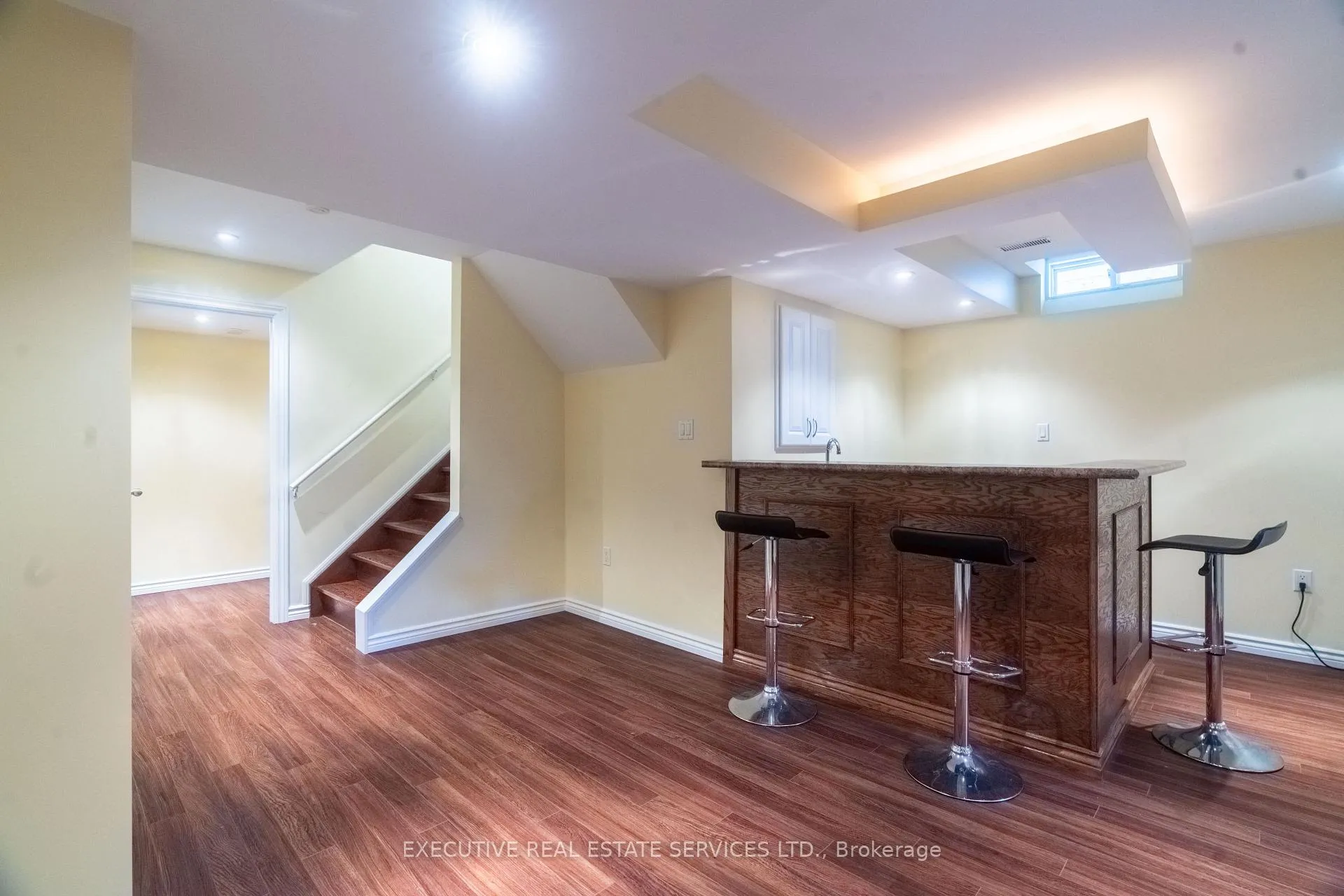 Photo 42 of 20 Wetmeadow Drive E, Brampton, Fletcher's Meadow — HOMEH