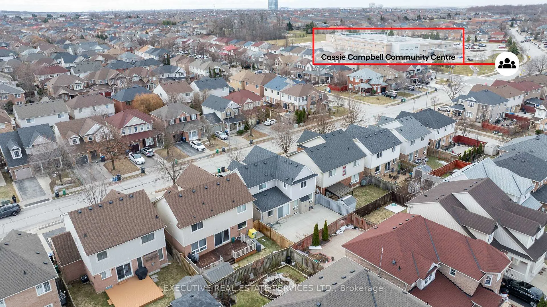 Photo 48 of 20 Wetmeadow Drive E, Brampton, Fletcher's Meadow — HOMEH
