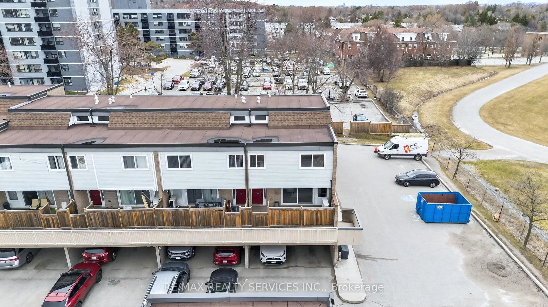 Photo 1 of 179 Milestone Crescent, Aurora, Aurora Village — HOMEH
