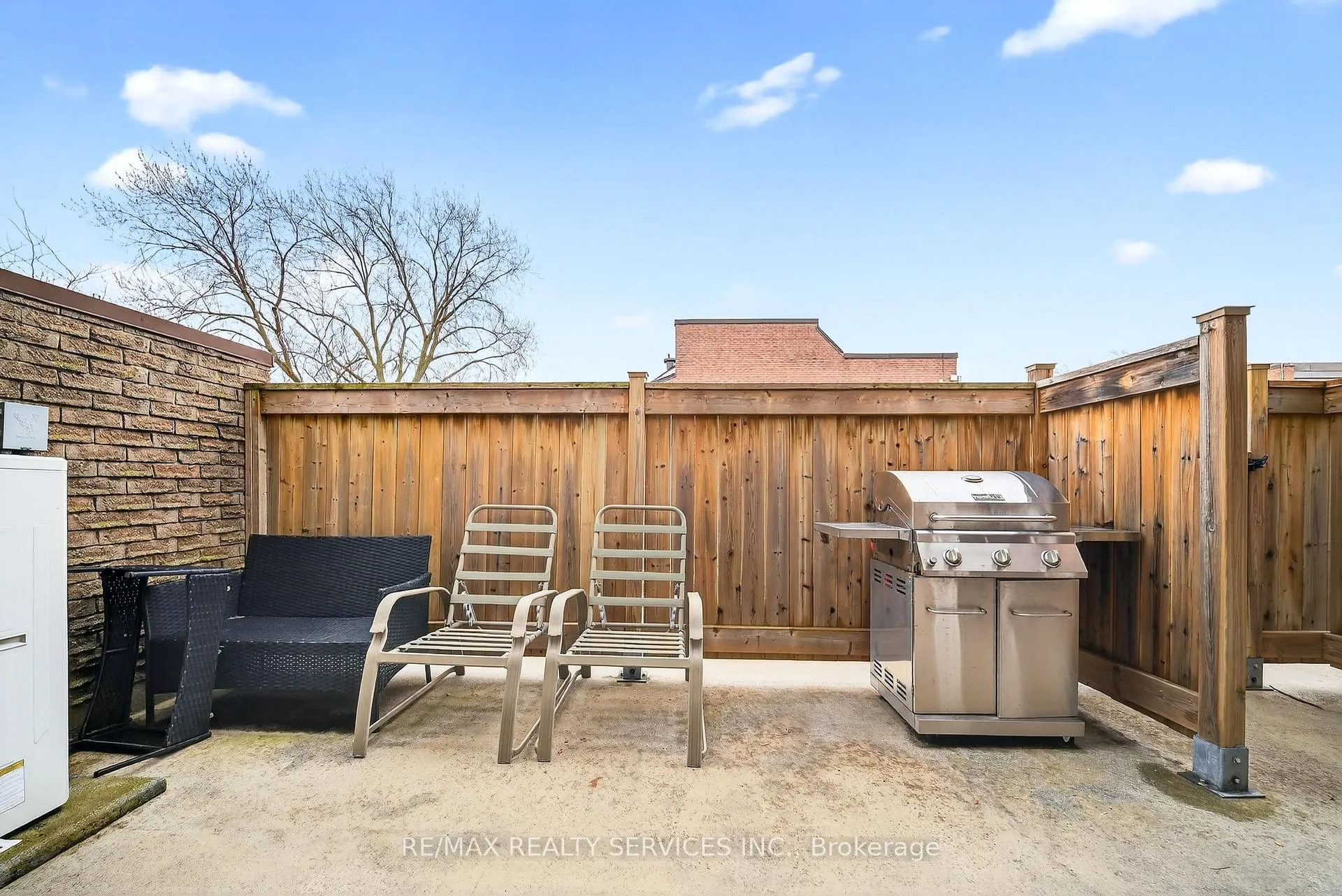 Photo 42 of 179 Milestone Crescent, Aurora, Aurora Village — HOMEH