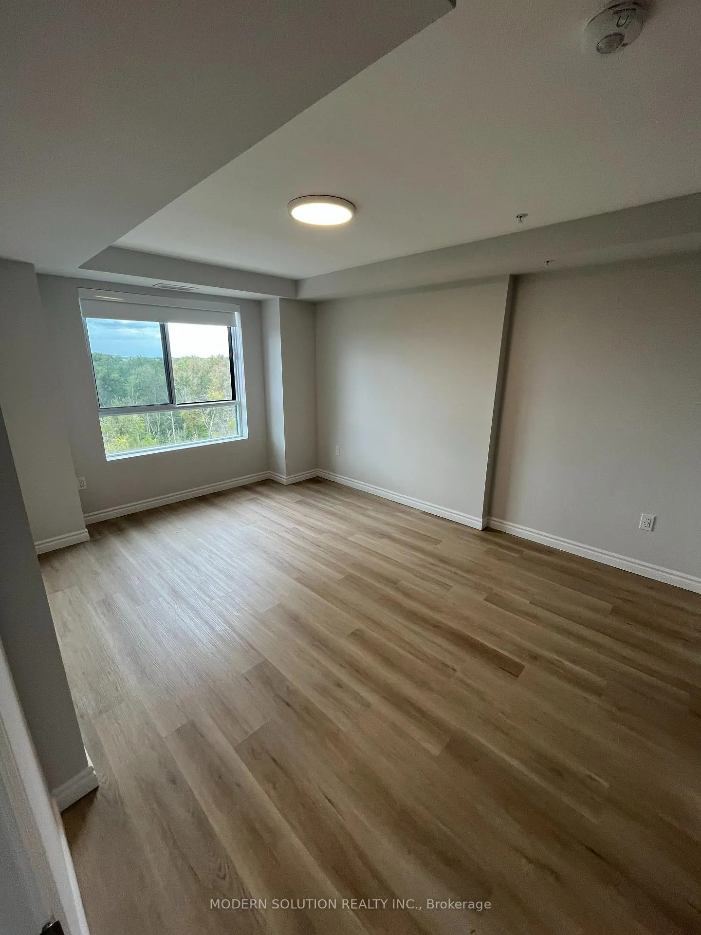 Photo 15 of Unit 907, 425 Watson Parkway N, Guelph, Grange Road — HOMEH