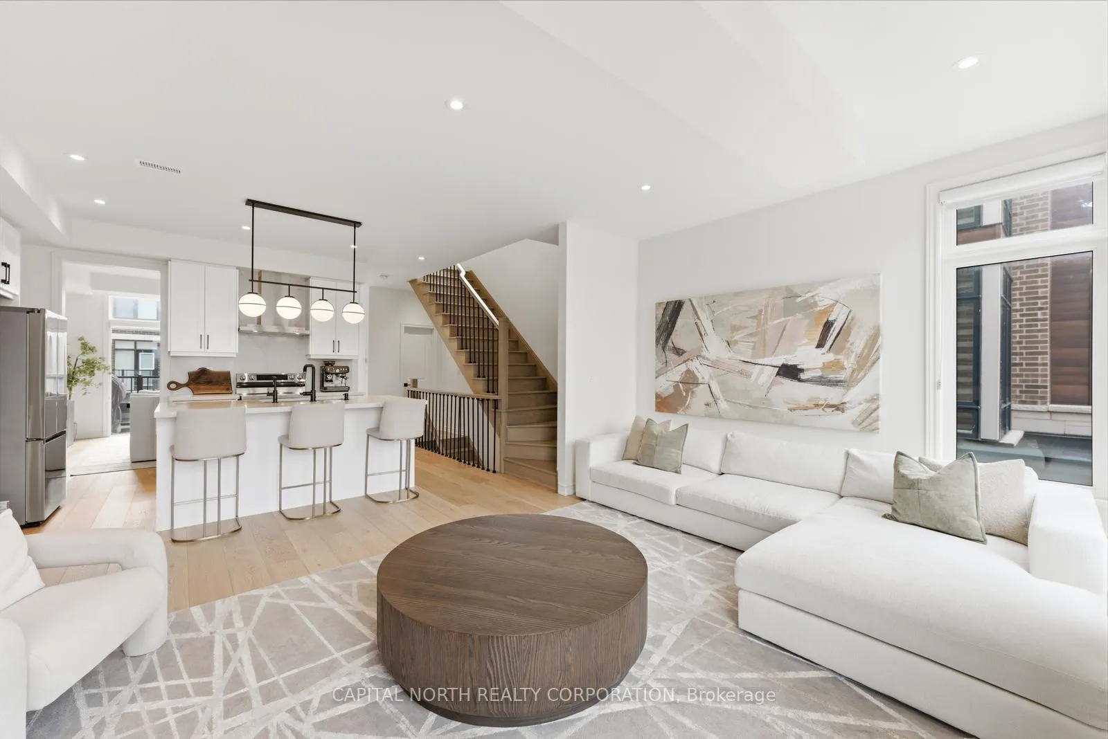 Photo 18 of 32 Holyrood Crescent, Vaughan, Kleinburg — HOMEH